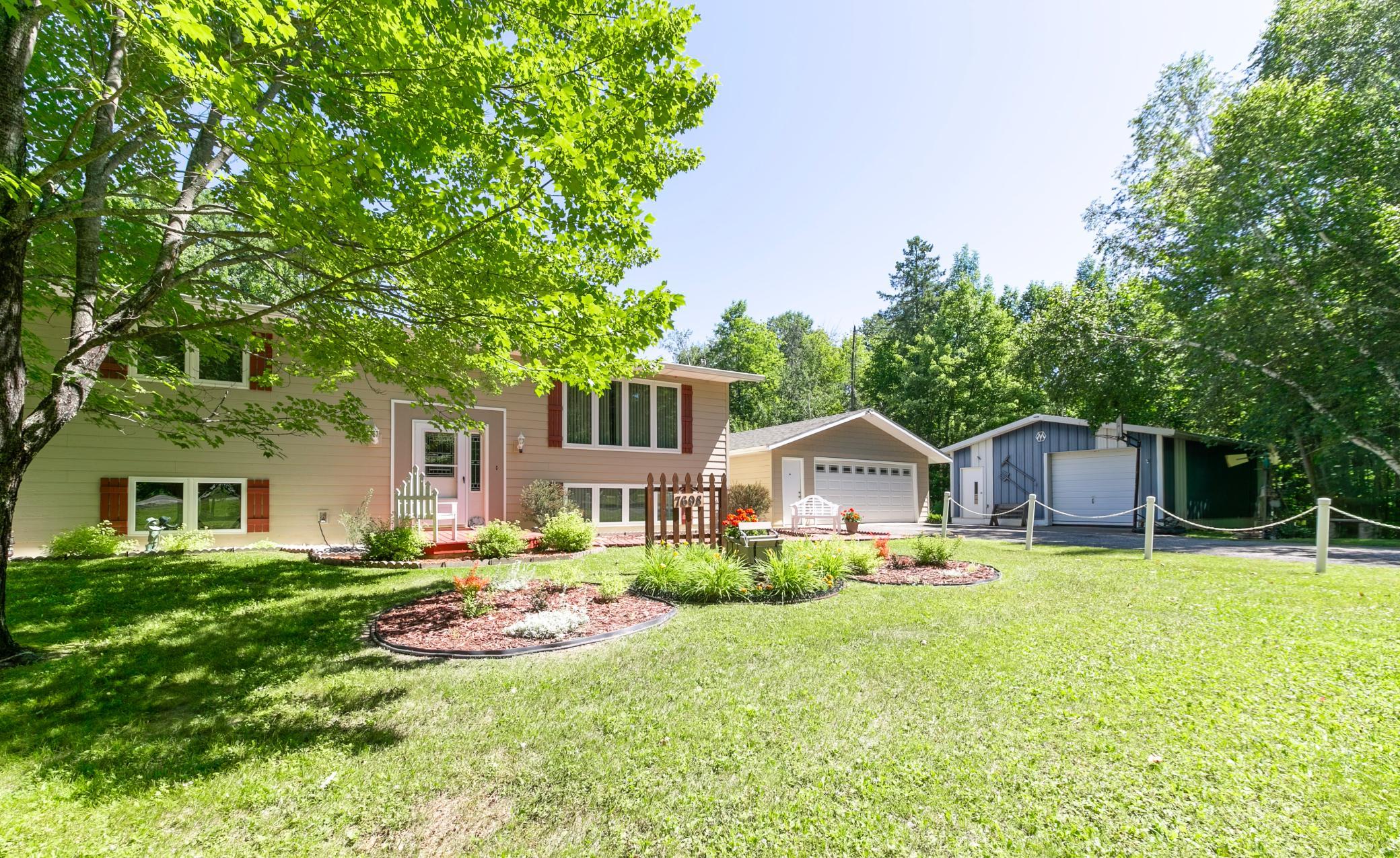 1972 single family home for sale at 7698 State 200 NE in Remer, MN — 3 bed, 2 bath (photo 8 of 67)