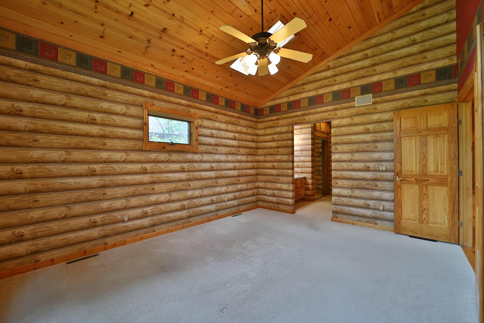 2000 home for sale at 39916 Par West Drive in Emily, MN — 2 bed, 2 bath (photo 17 of 38)