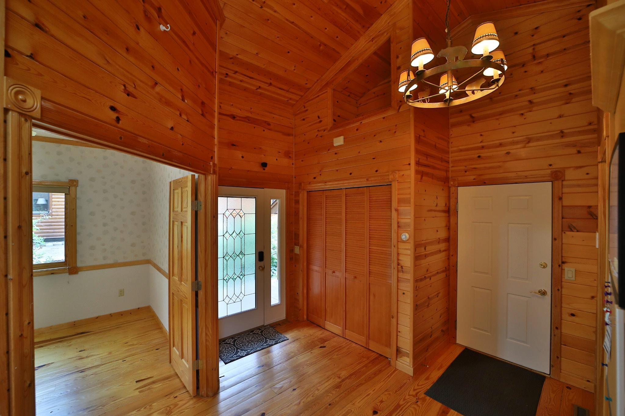 2000 home for sale at 39916 Par West Drive in Emily, MN — 2 bed, 2 bath (photo 21 of 38)