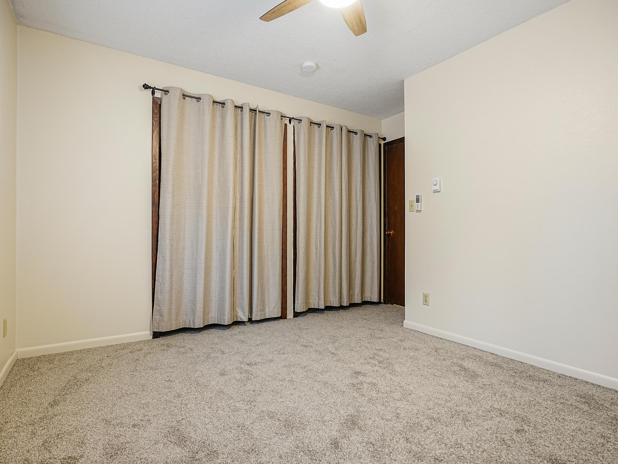 1976 single family home for sale at 452 4th St NW in Perham, MN — 3 bed, 2 bath (photo 19 of 46)