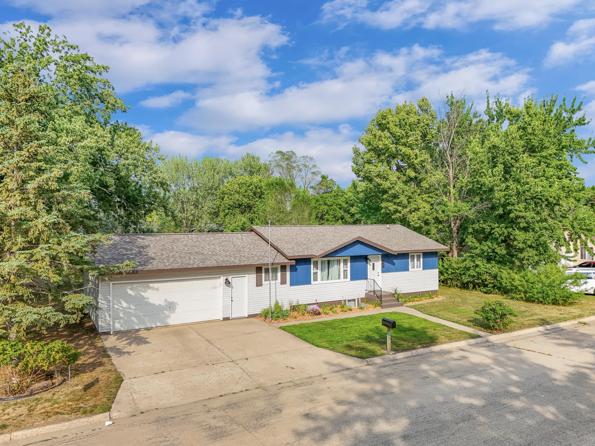1976 single family home for sale at 452 4th St NW in Perham, MN — 3 bed, 2 bath (photo 38 of 46)