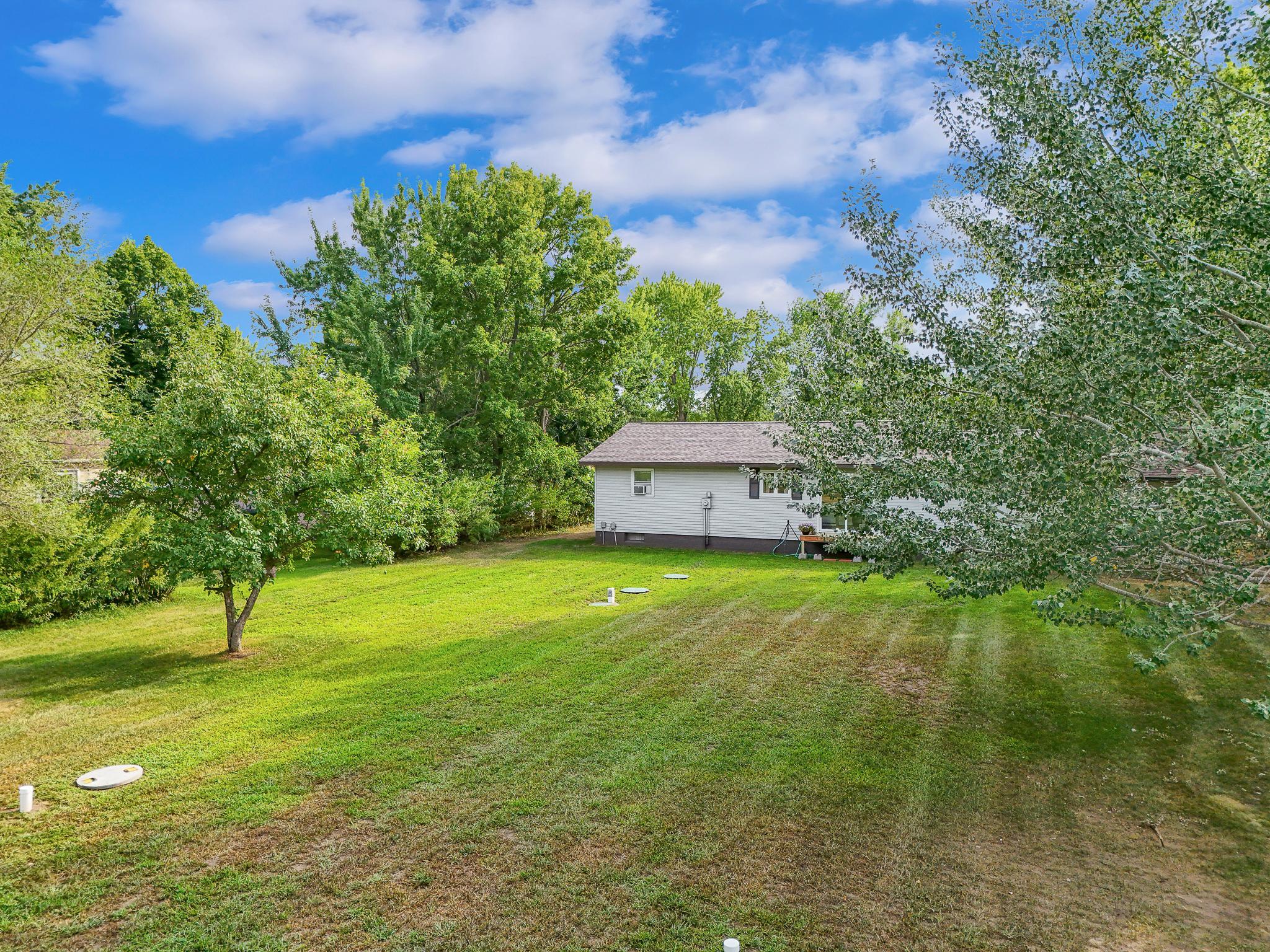 1976 single family home for sale at 452 4th St NW in Perham, MN — 3 bed, 2 bath (photo 41 of 46)