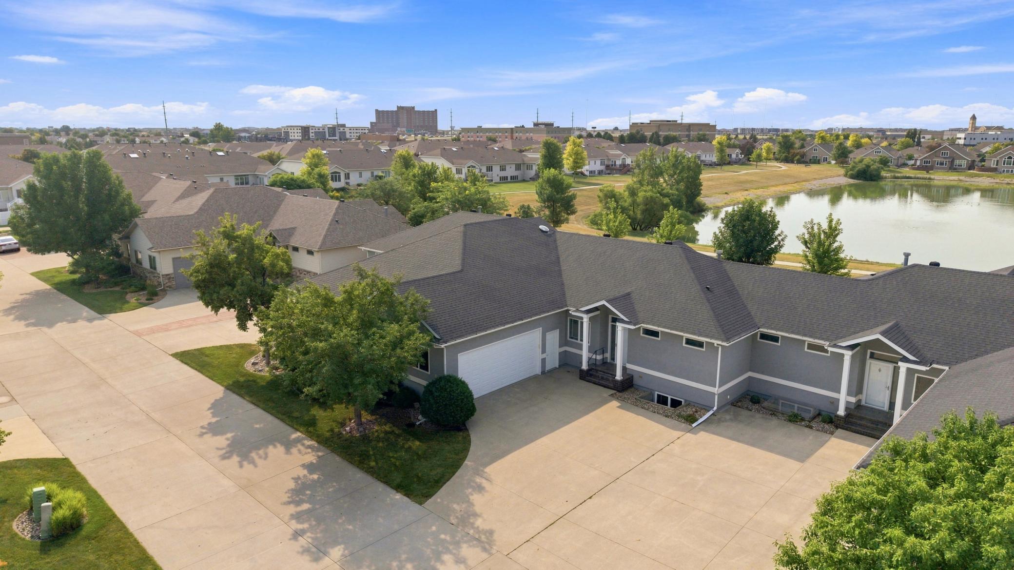 715 Northridge Way, West Fargo ND 58078 - Photo 2 of 40