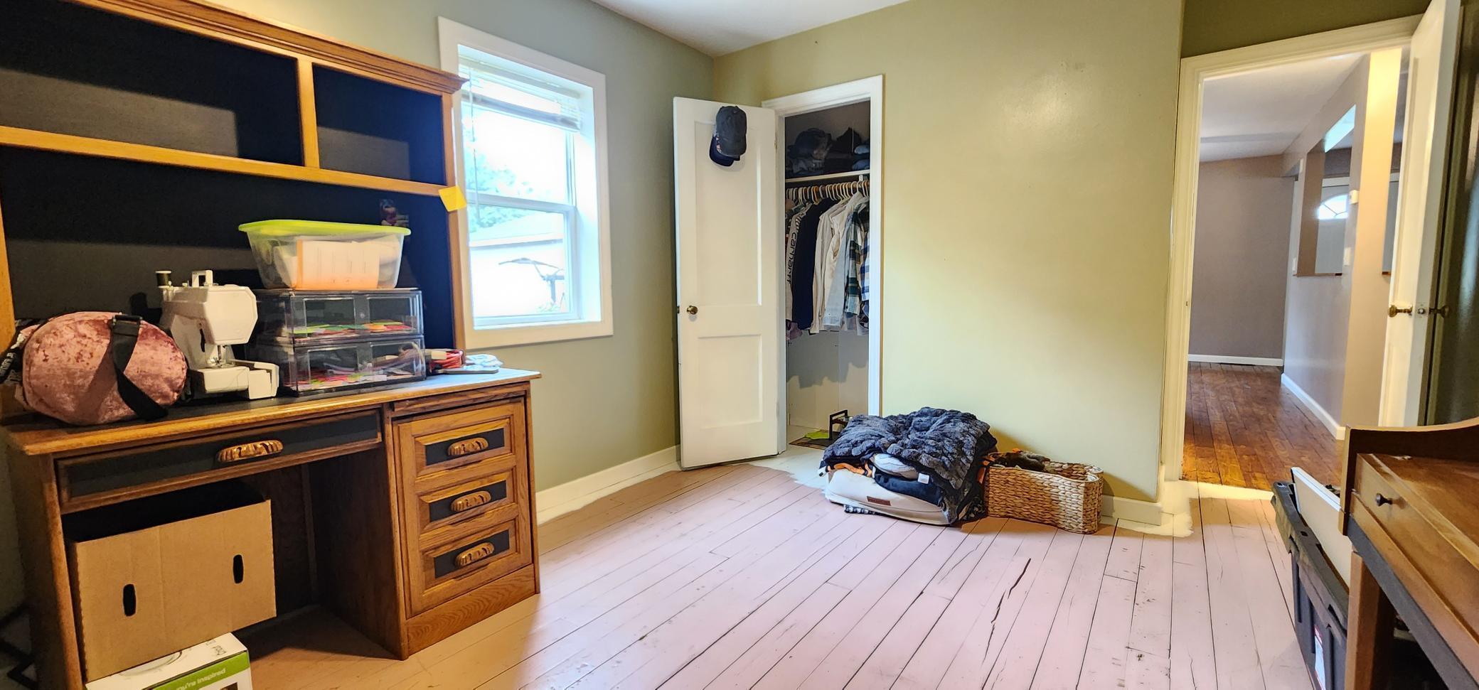 1950 single family home for sale at 808 5th Street NE in Staples, MN — 4 bed, 2 bath (photo 15 of 26)