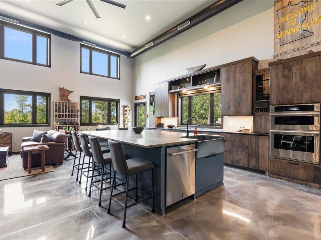 2022 single family home for sale at 6847 Thesing Road in Brainerd, MN — 3 bed, 2 bath (photo 3 of 68)
