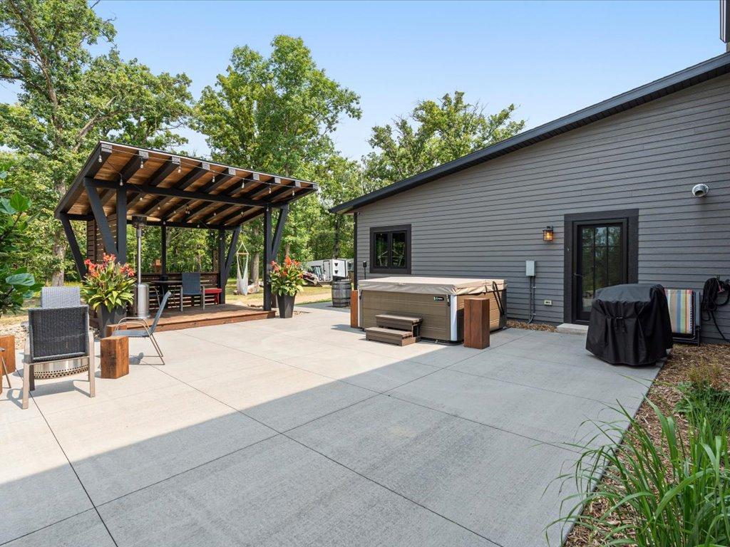 2022 single family home for sale at 6847 Thesing Road in Brainerd, MN — 3 bed, 2 bath (photo 41 of 68)