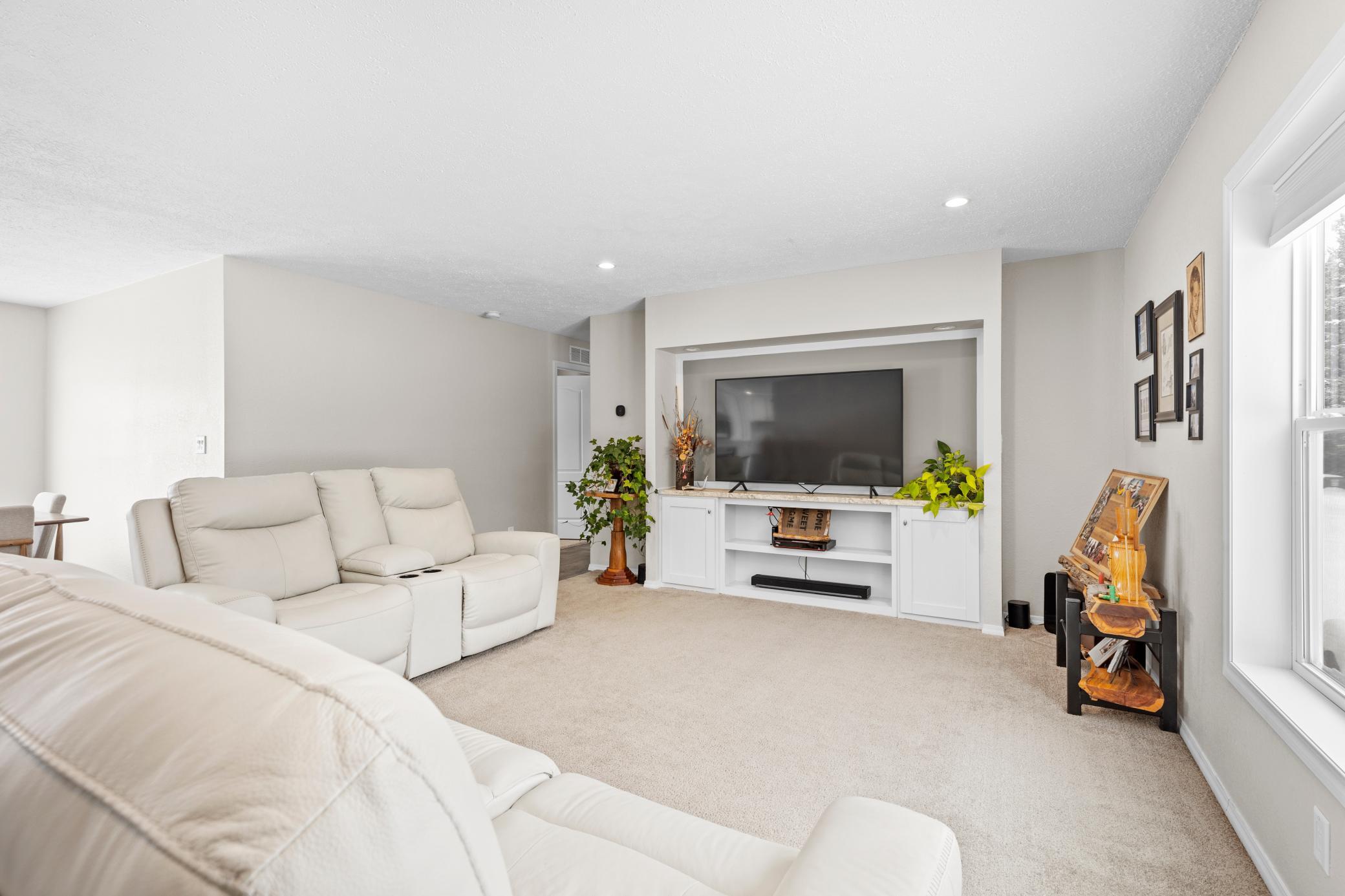 2021 single family home for sale at 5758 83rd Avenue SW in Poplar Twp, MN — 3 bed, 2 bath (photo 17 of 47)