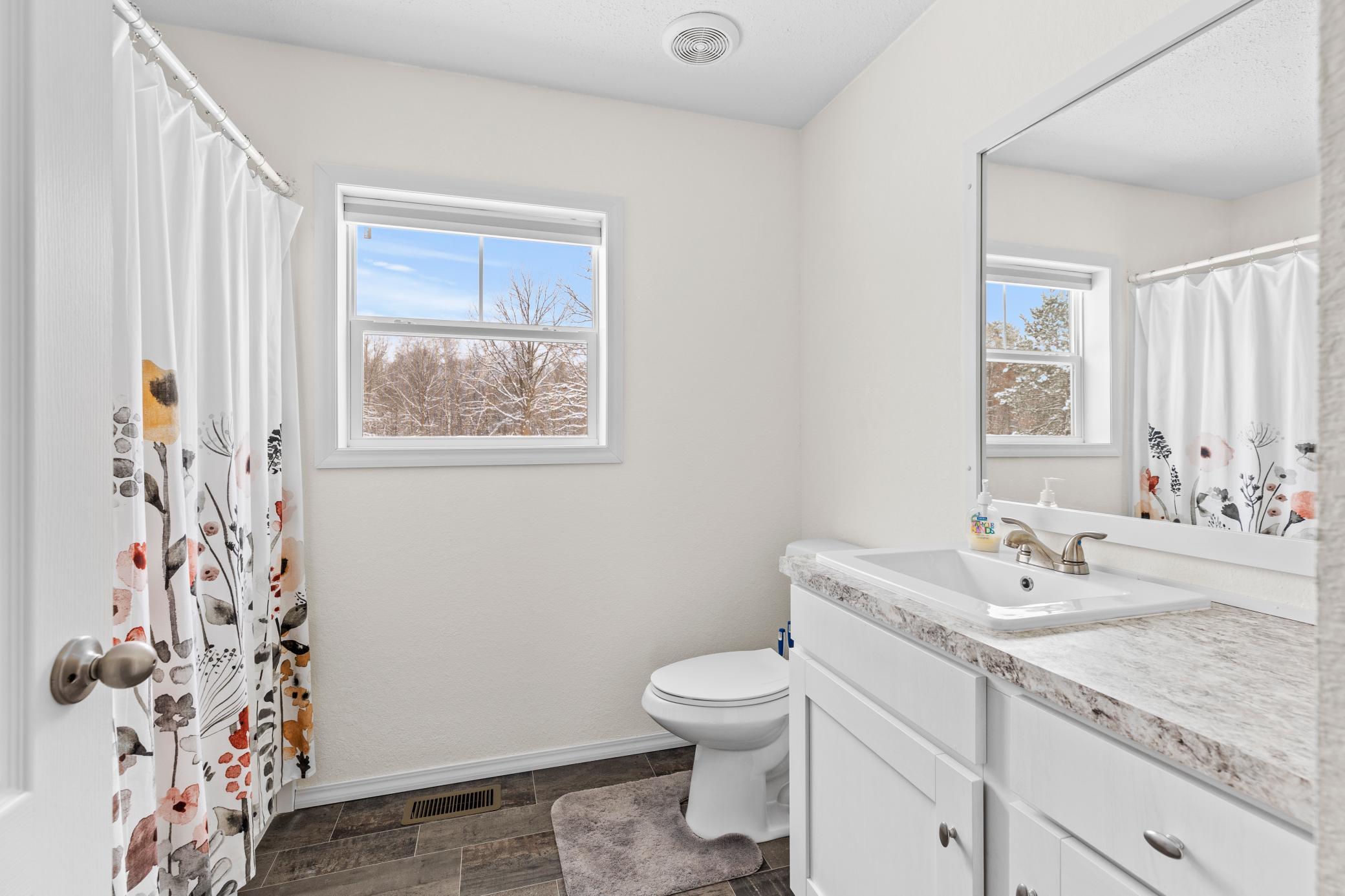 2021 single family home for sale at 5758 83rd Avenue SW in Poplar Twp, MN — 3 bed, 2 bath (photo 32 of 47)