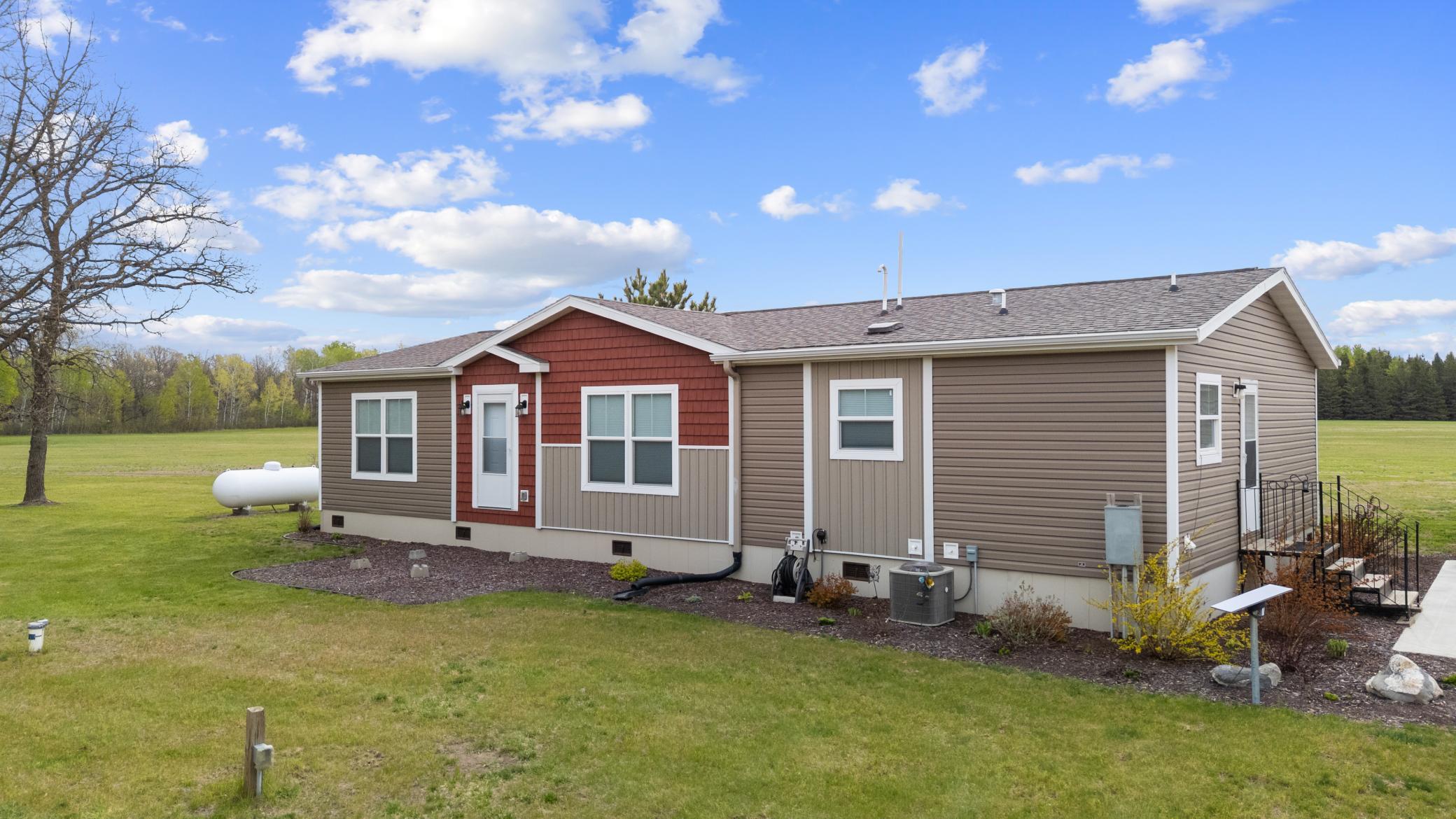 2021 single family home for sale at 5758 83rd Avenue SW in Poplar Twp, MN — 3 bed, 2 bath (photo 7 of 47)