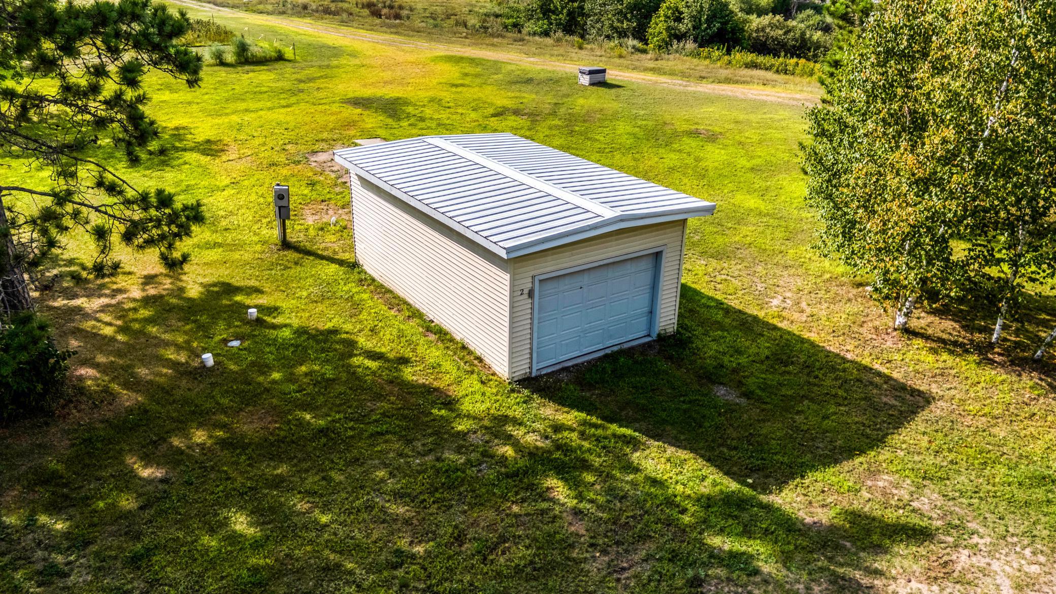 1977 single family home for sale at 50768 279th Avenue in Bemidji, MN — 4 bed, 2 bath (photo 39 of 44)