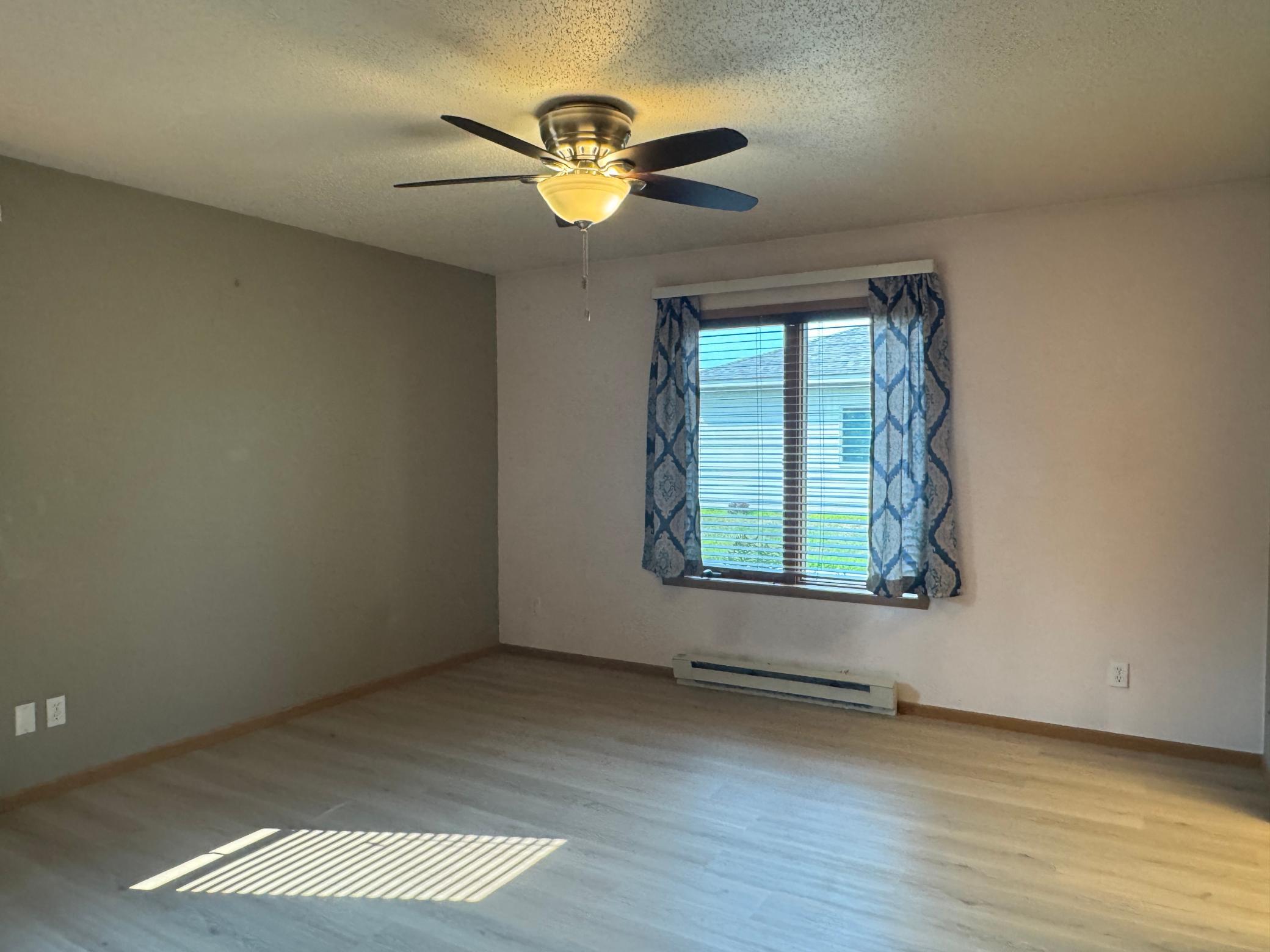 1997 home for sale at 300 Roosevelt Road SW, Unit #12 in Bemidji, MN — 2 bed, 2 bath (photo 17 of 41)