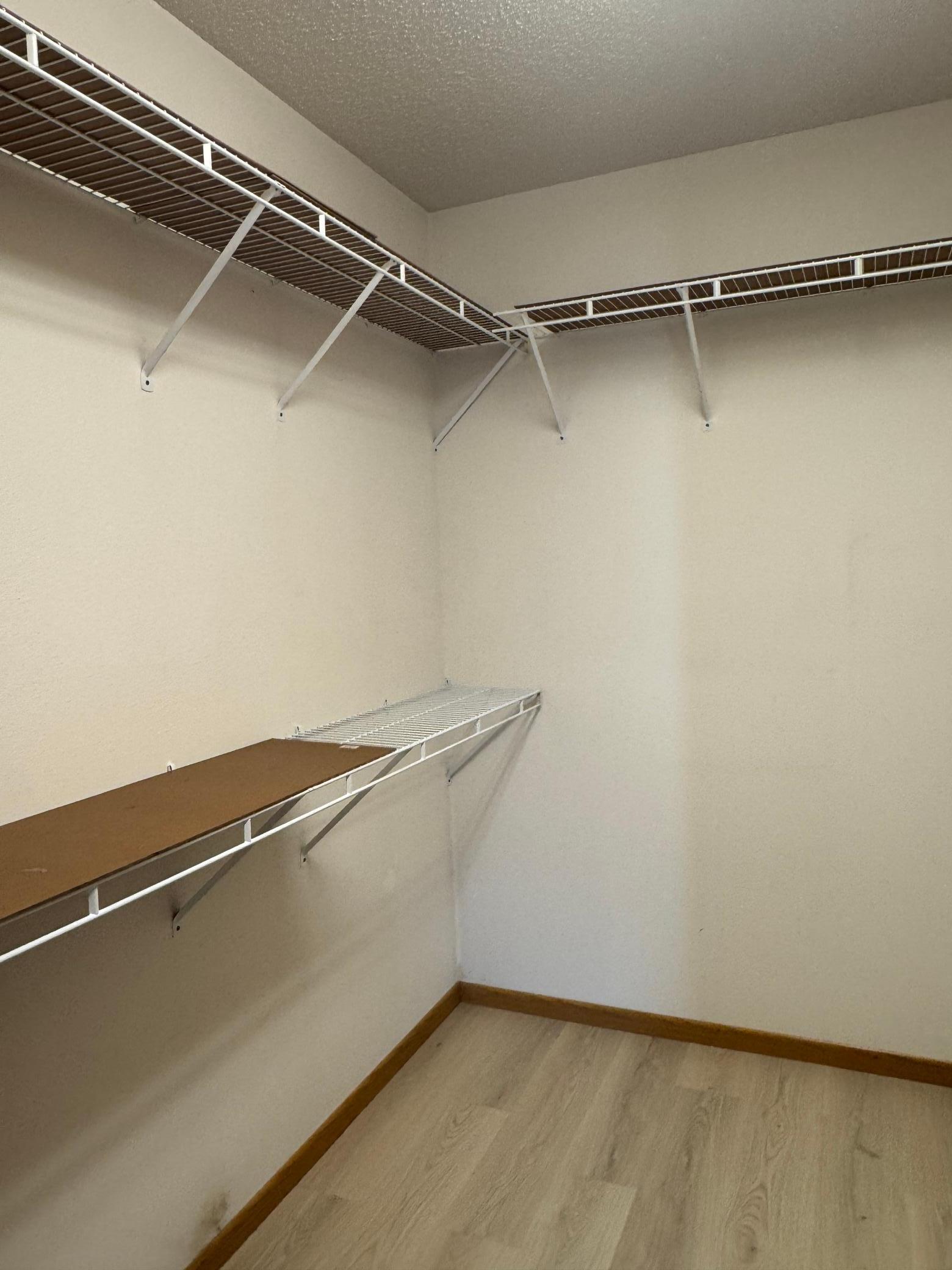 1997 home for sale at 300 Roosevelt Road SW, Unit #12 in Bemidji, MN — 2 bed, 2 bath (photo 18 of 41)