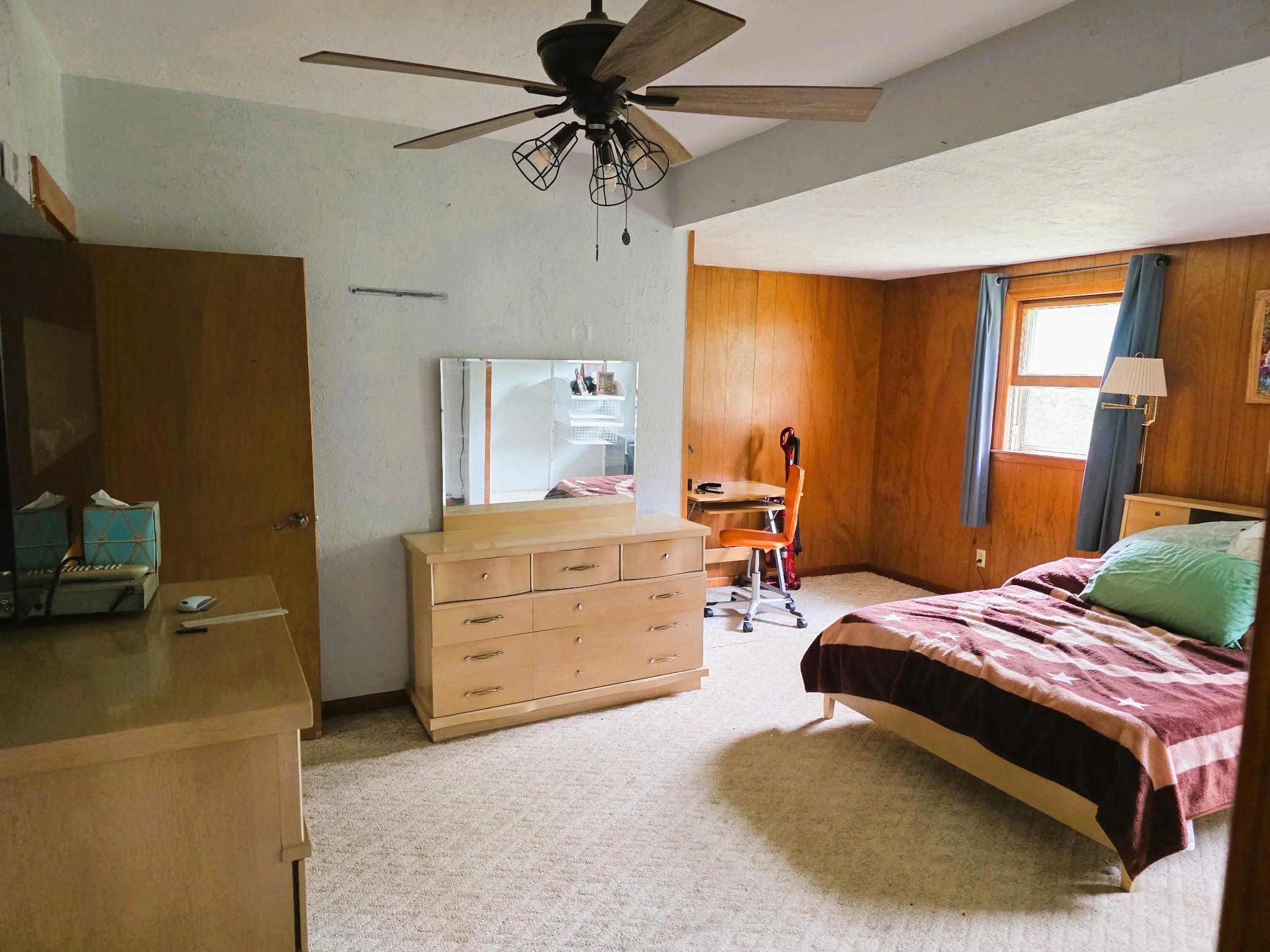 1928 single family home for sale at 31632 185th Avenue in Clarissa, MN — 5 bed, 1 bath (photo 18 of 22)