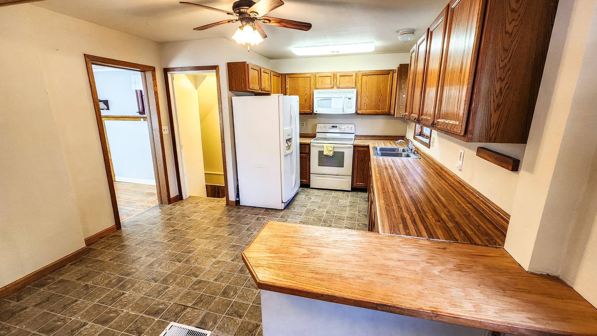 511 11th Street N, Moorhead MN 56560 - Photo 6 of 21
