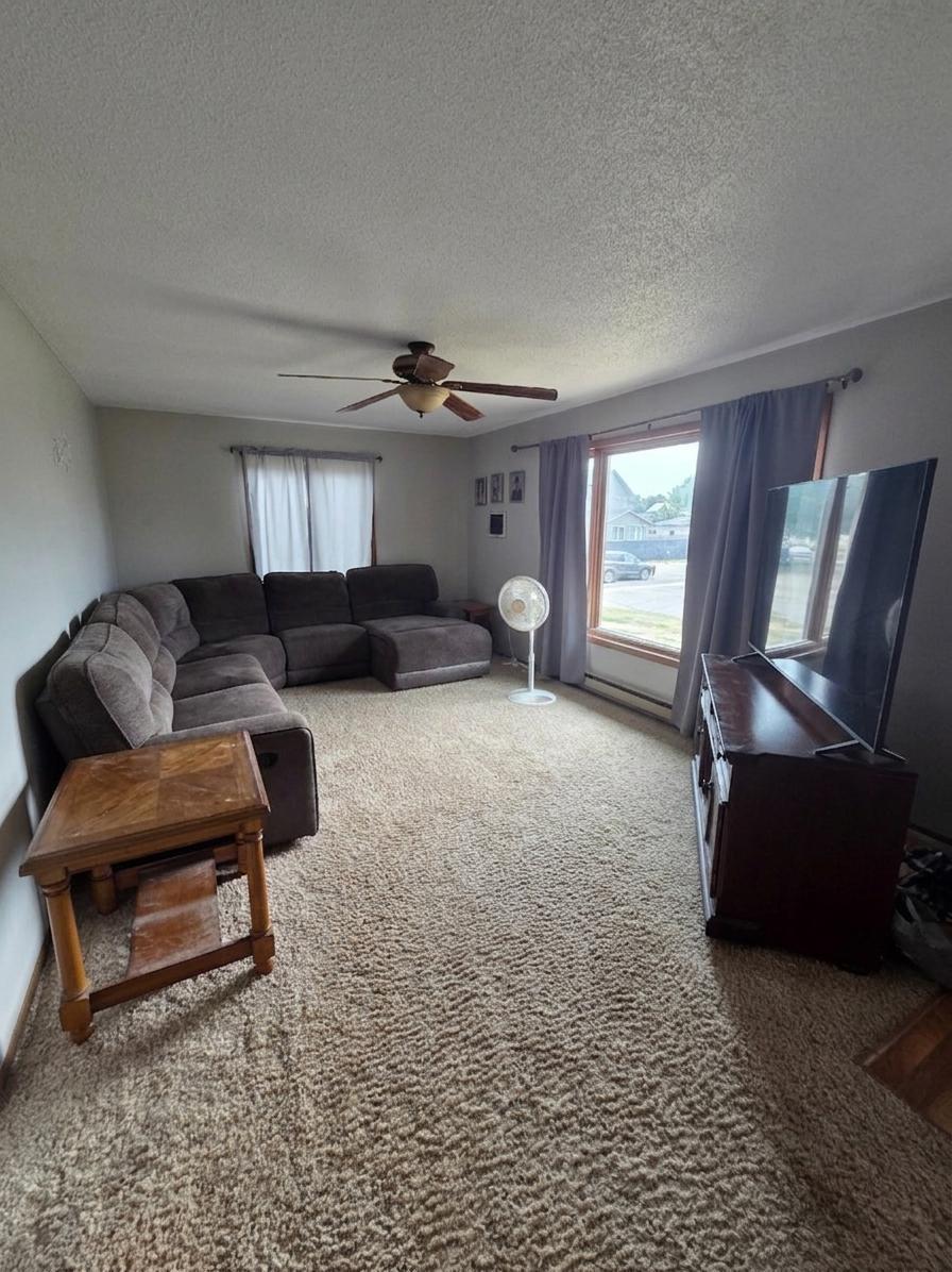 1982 single family home for sale at 121 & 407 4th & 2nd Street Avenue in Milnor, ND — 4 bed, 2 bath (photo 11 of 22)