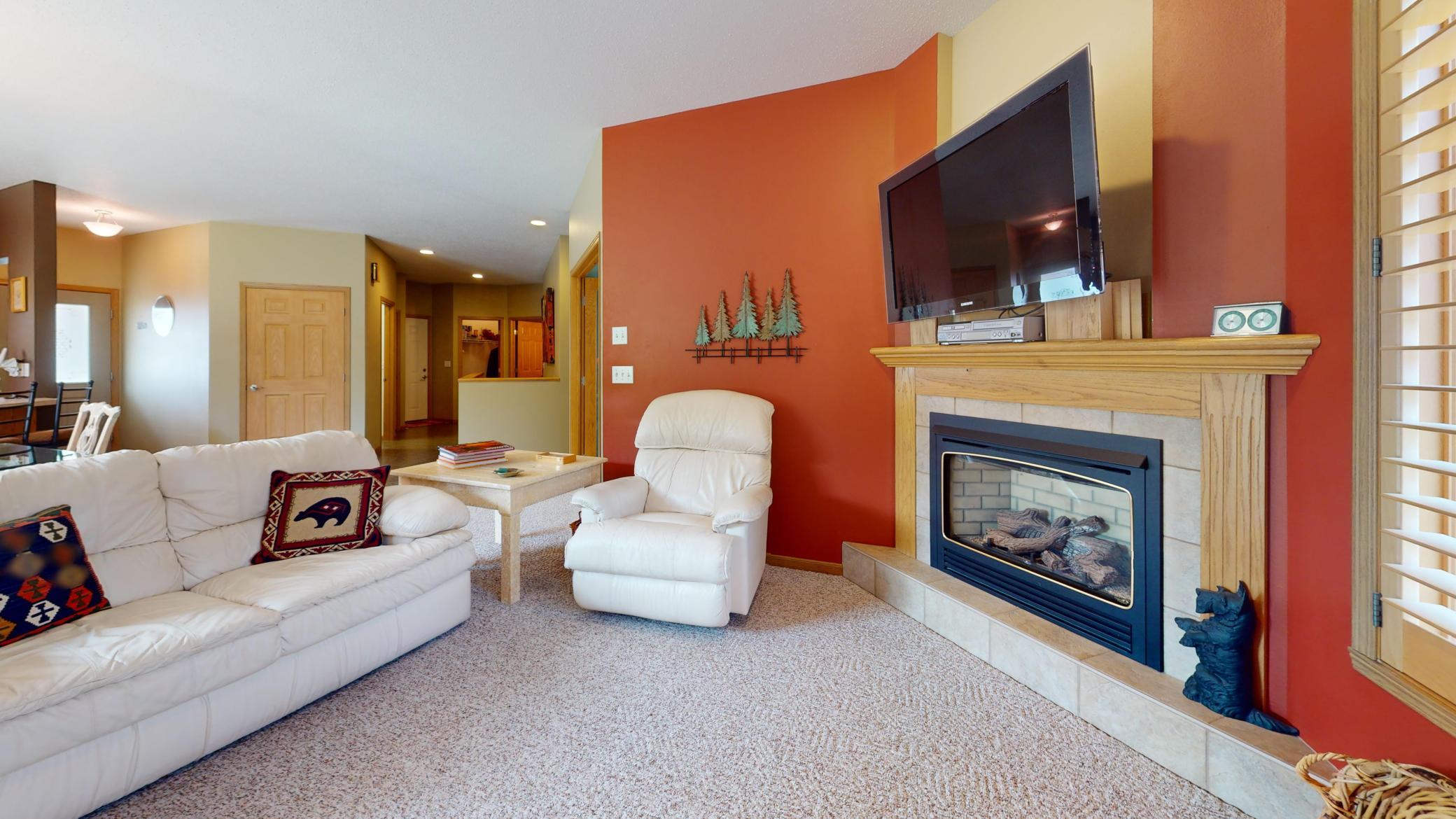 2003 twin home for sale at 1832 Nodaway Drive in Detroit Lakes, MN — 3 bed, 3 bath (photo 19 of 51)