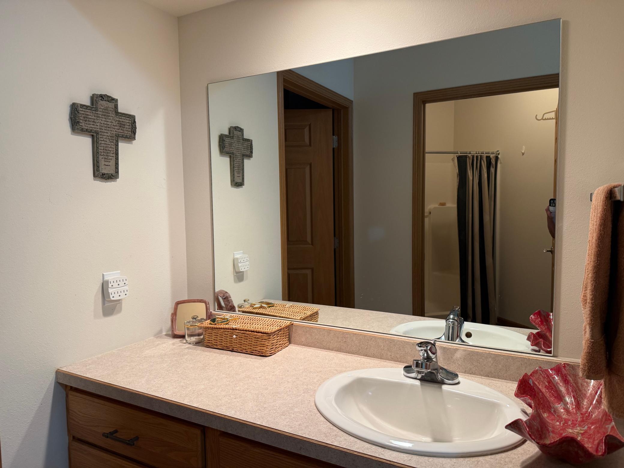 2003 twin home for sale at 1832 Nodaway Drive in Detroit Lakes, MN — 3 bed, 3 bath (photo 29 of 51)
