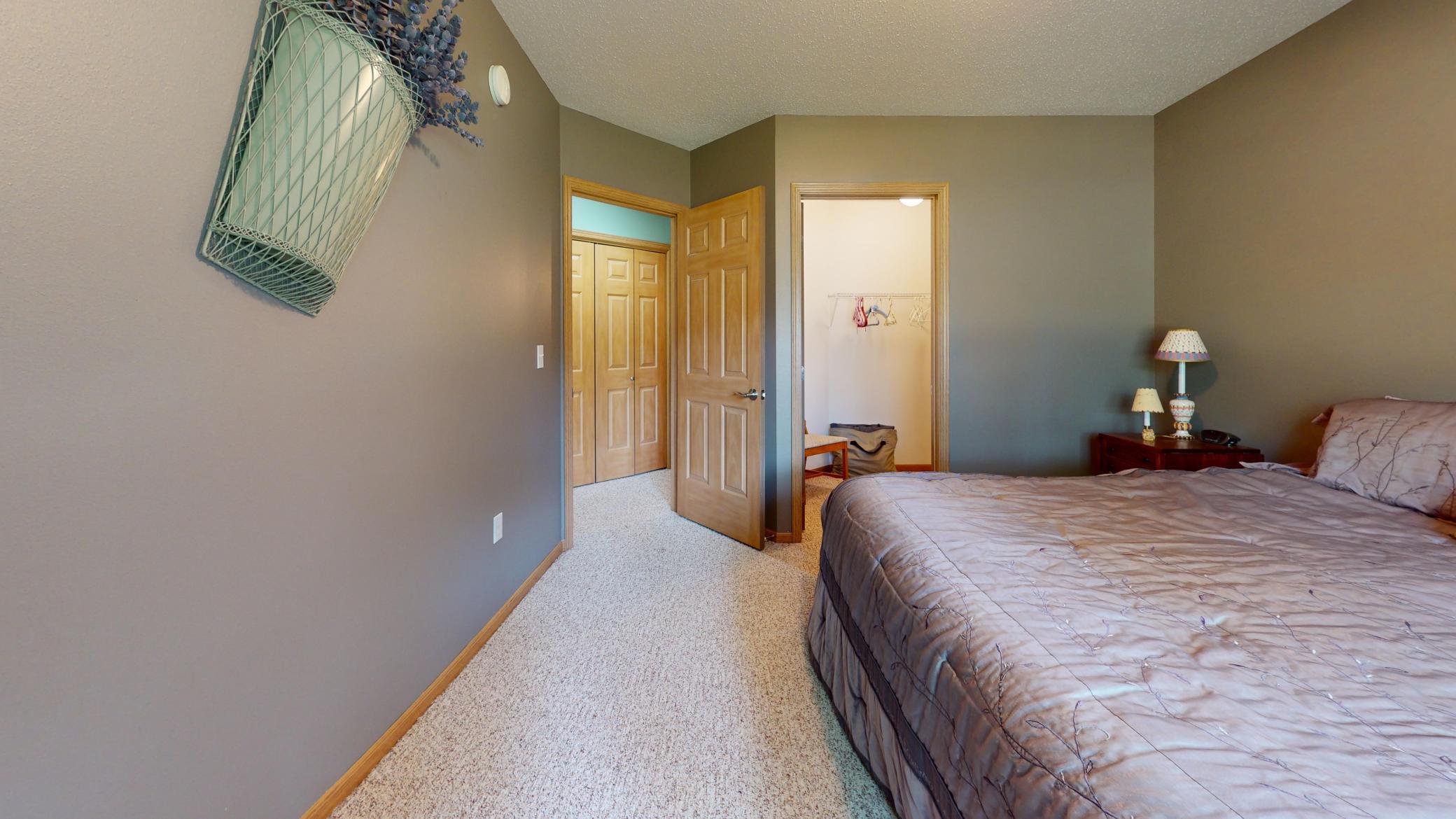 2003 twin home for sale at 1832 Nodaway Drive in Detroit Lakes, MN — 3 bed, 3 bath (photo 38 of 51)