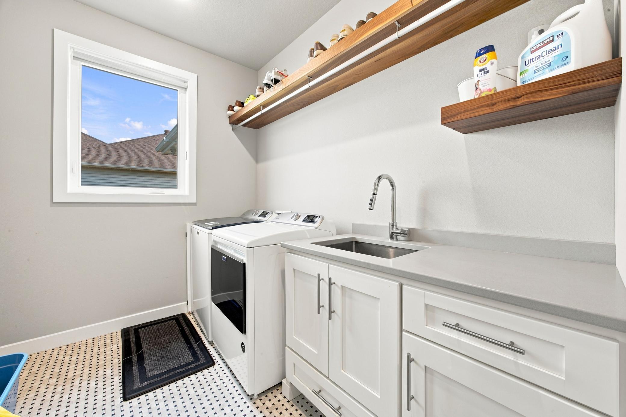 2021 single family home for sale at 4150 Furnberg Place S in Fargo, ND — 3 bed, 3 bath (photo 33 of 55)