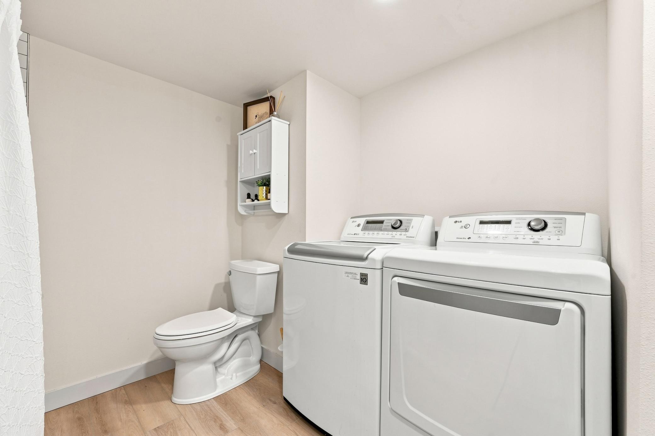 1936 single family home for sale at 1244 E Shore Drive in Detroit Lakes, MN — 3 bed, 3 bath (photo 17 of 45)
