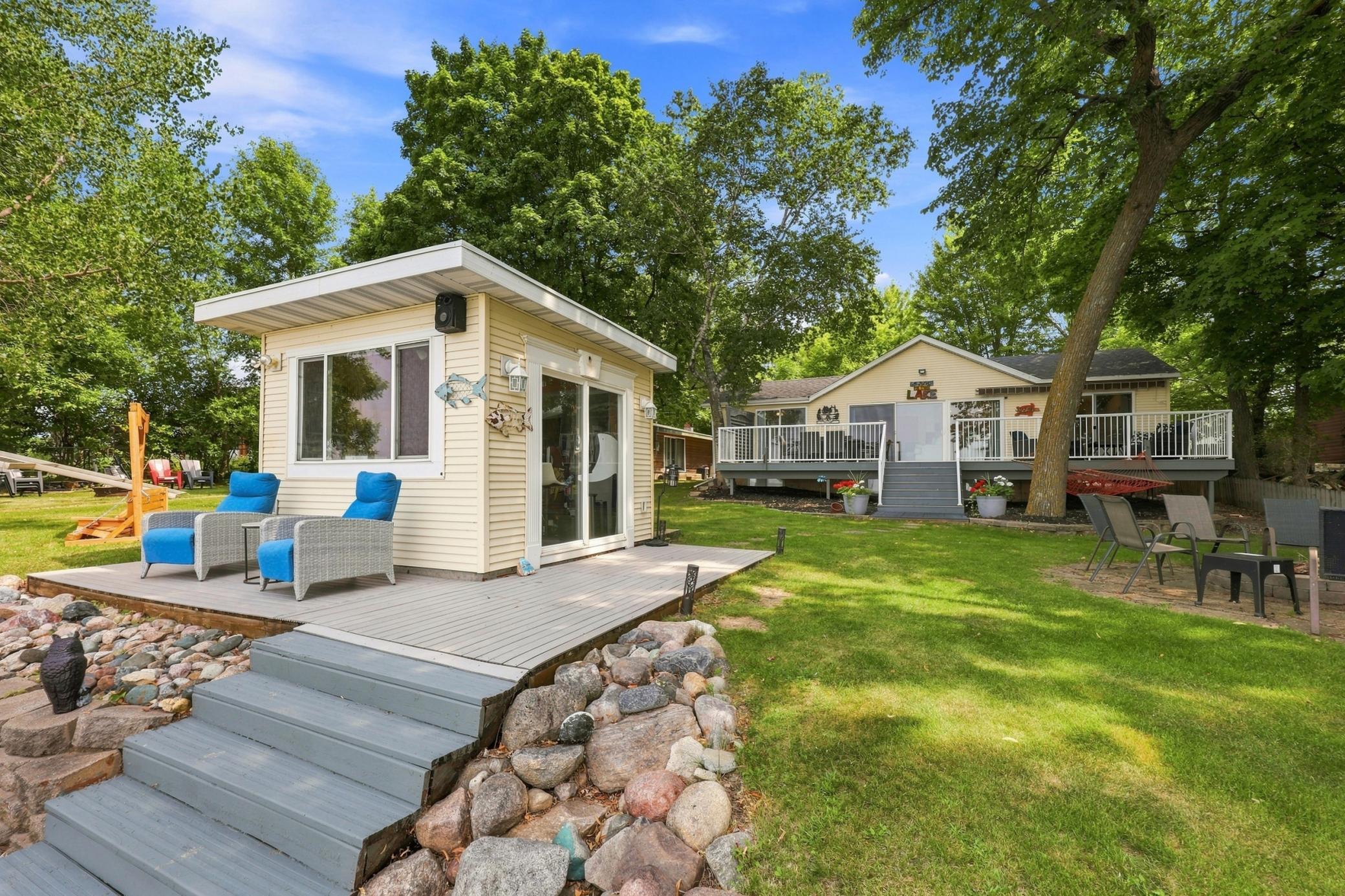 1936 single family home for sale at 1244 E Shore Drive in Detroit Lakes, MN — 3 bed, 3 bath (photo 35 of 45)