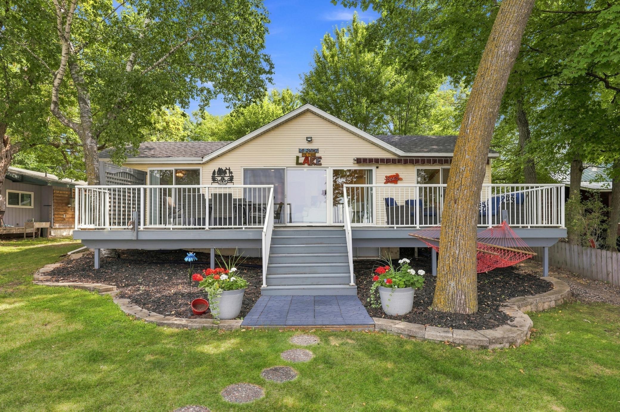 1936 single family home for sale at 1244 E Shore Drive in Detroit Lakes, MN — 3 bed, 3 bath (photo 36 of 45)