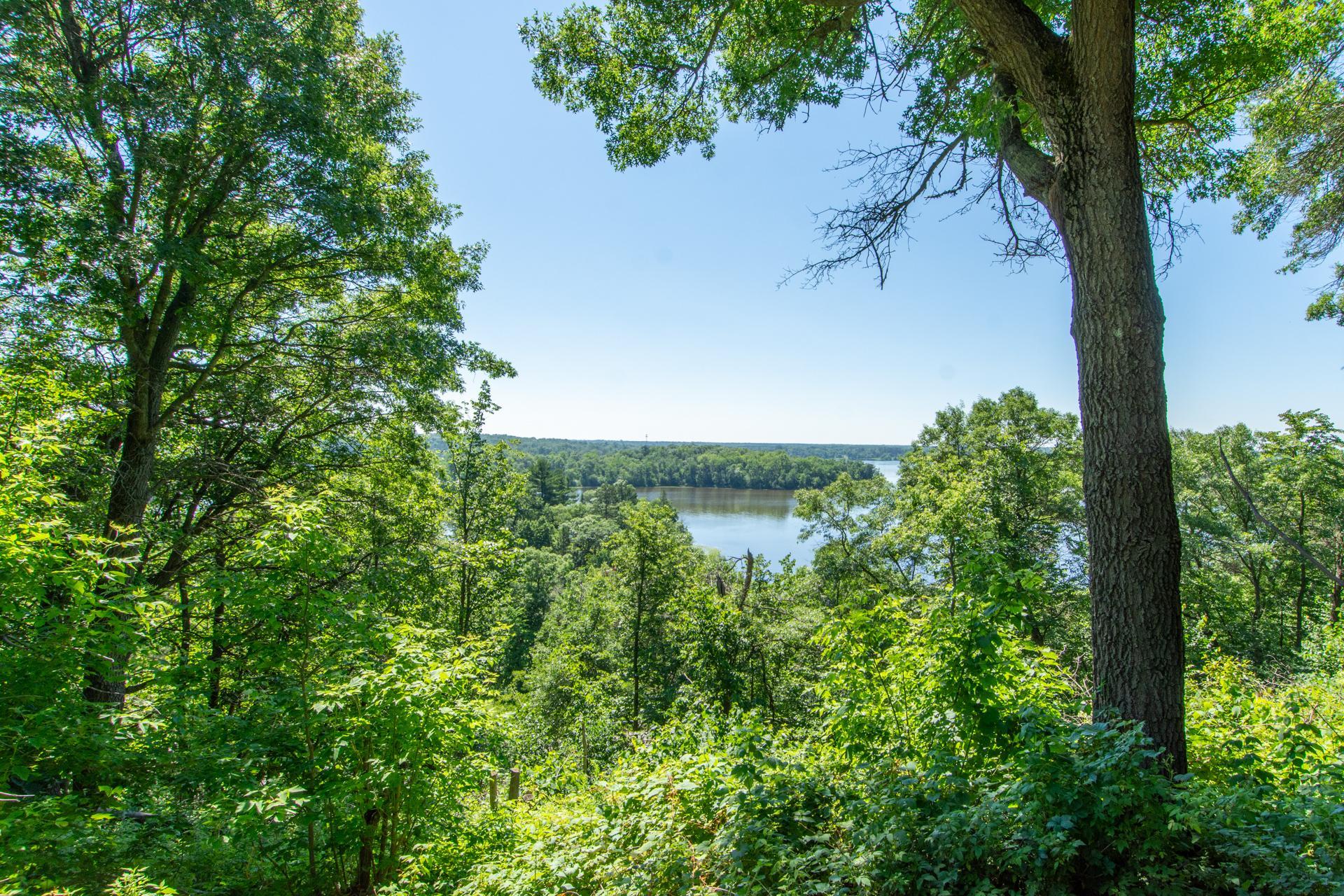 1979 single family home for sale at 16296 Tower Drive in Brainerd, MN — 5 bed, 3 bath (photo 9 of 75)