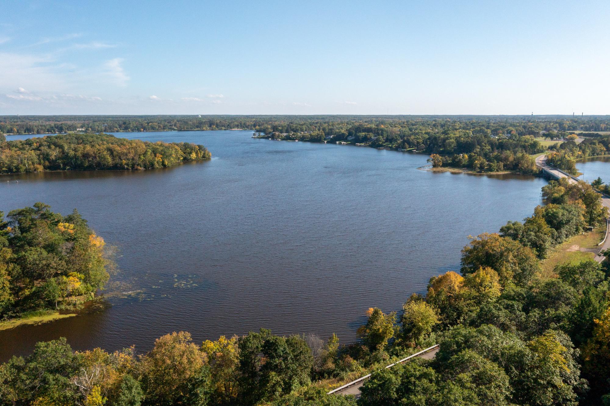 1979 single family home for sale at 16296 Tower Drive in Brainerd, MN — 5 bed, 3 bath (photo 10 of 75)