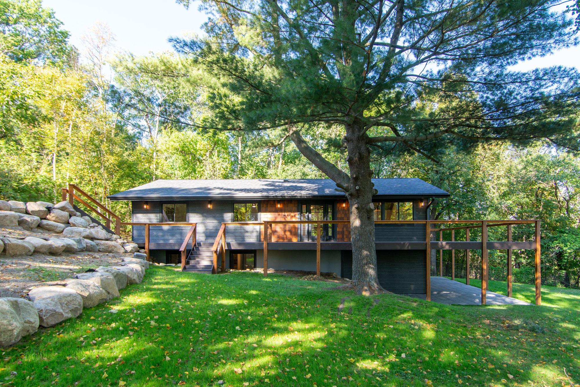 1979 single family home for sale at 16296 Tower Drive in Brainerd, MN — 5 bed, 3 bath (photo 11 of 75)