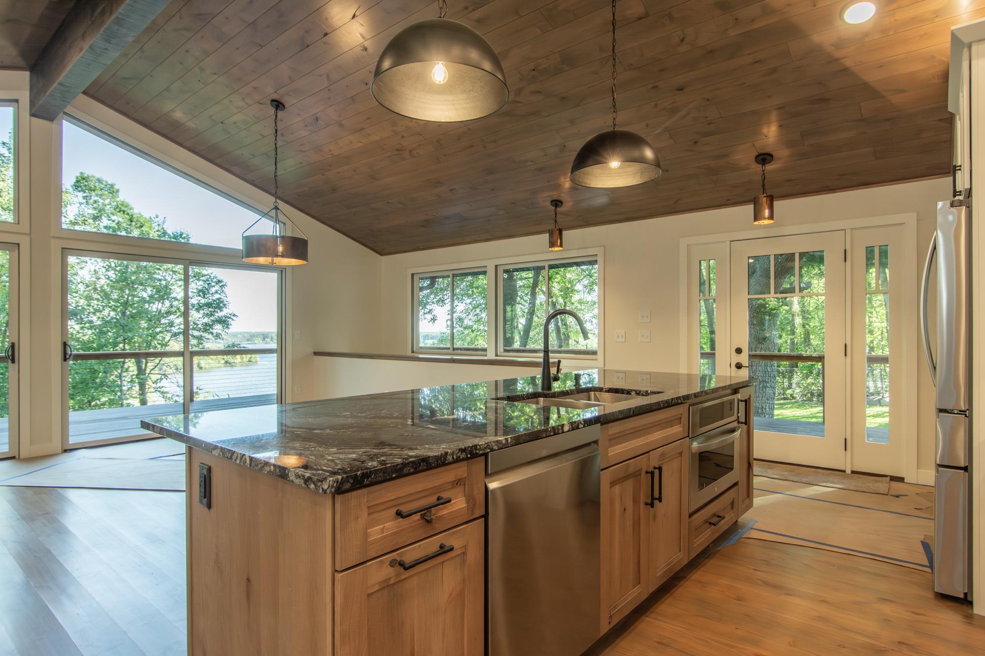 1979 single family home for sale at 16296 Tower Drive in Brainerd, MN — 5 bed, 3 bath (photo 24 of 75)