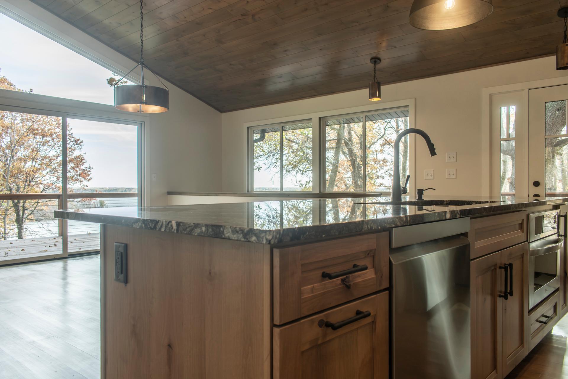 1979 single family home for sale at 16296 Tower Drive in Brainerd, MN — 5 bed, 3 bath (photo 27 of 75)