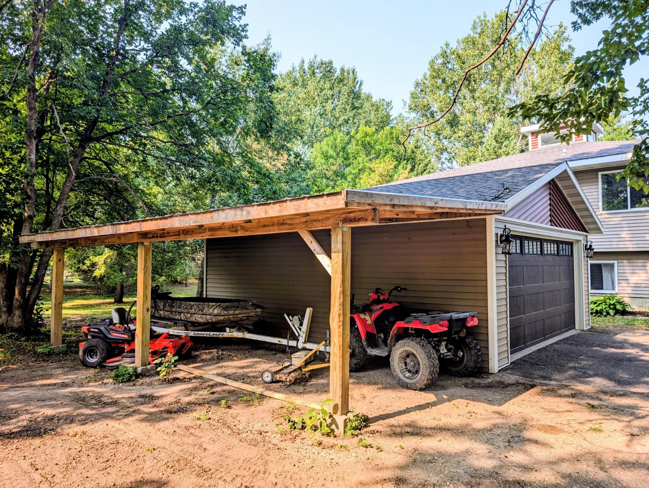 1983 single family home for sale at 1223 Terrace Court in Alexandria, MN — 4 bed, 2 bath (photo 3 of 54)
