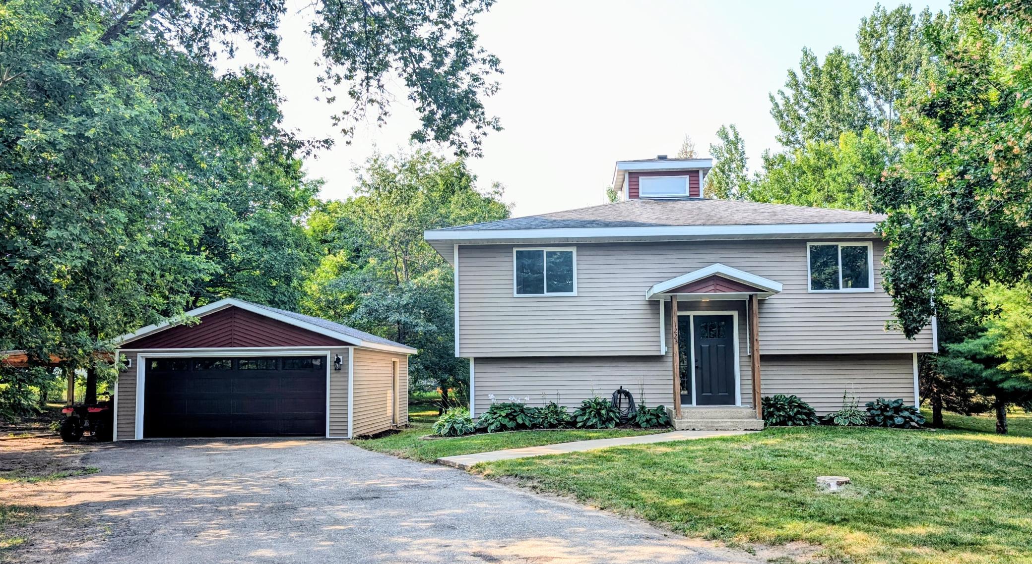 1983 single family home for sale at 1223 Terrace Court in Alexandria, MN — 4 bed, 2 bath (photo 54 of 54)