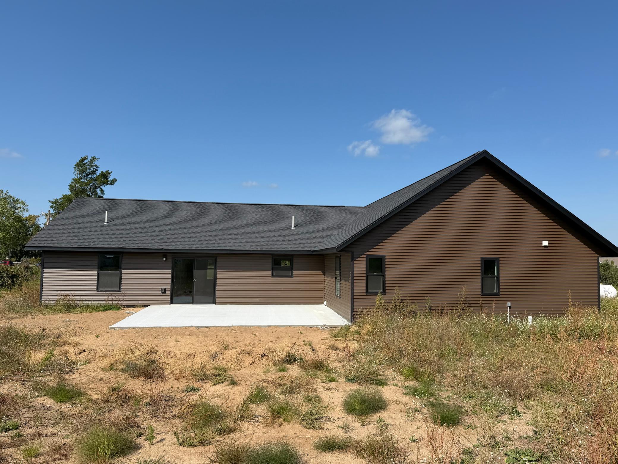 2026 single family home for sale at 8110 Moidore Drive NW in Bemidji, MN — 3 bed, 2 bath (photo 2 of 7)
