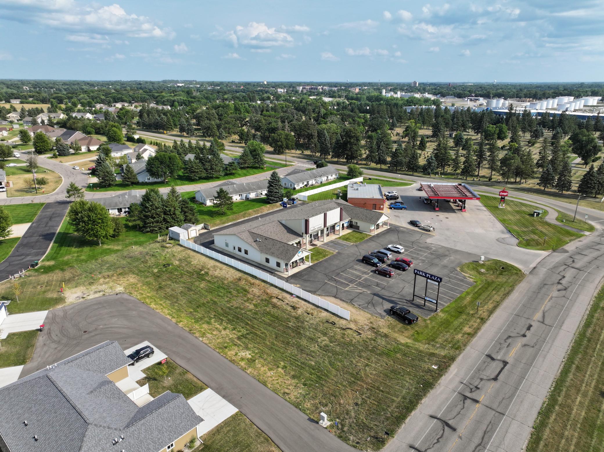 land for sale at 686-688 Voyager Drive in Alexandria, MN (photo 4 of 6)