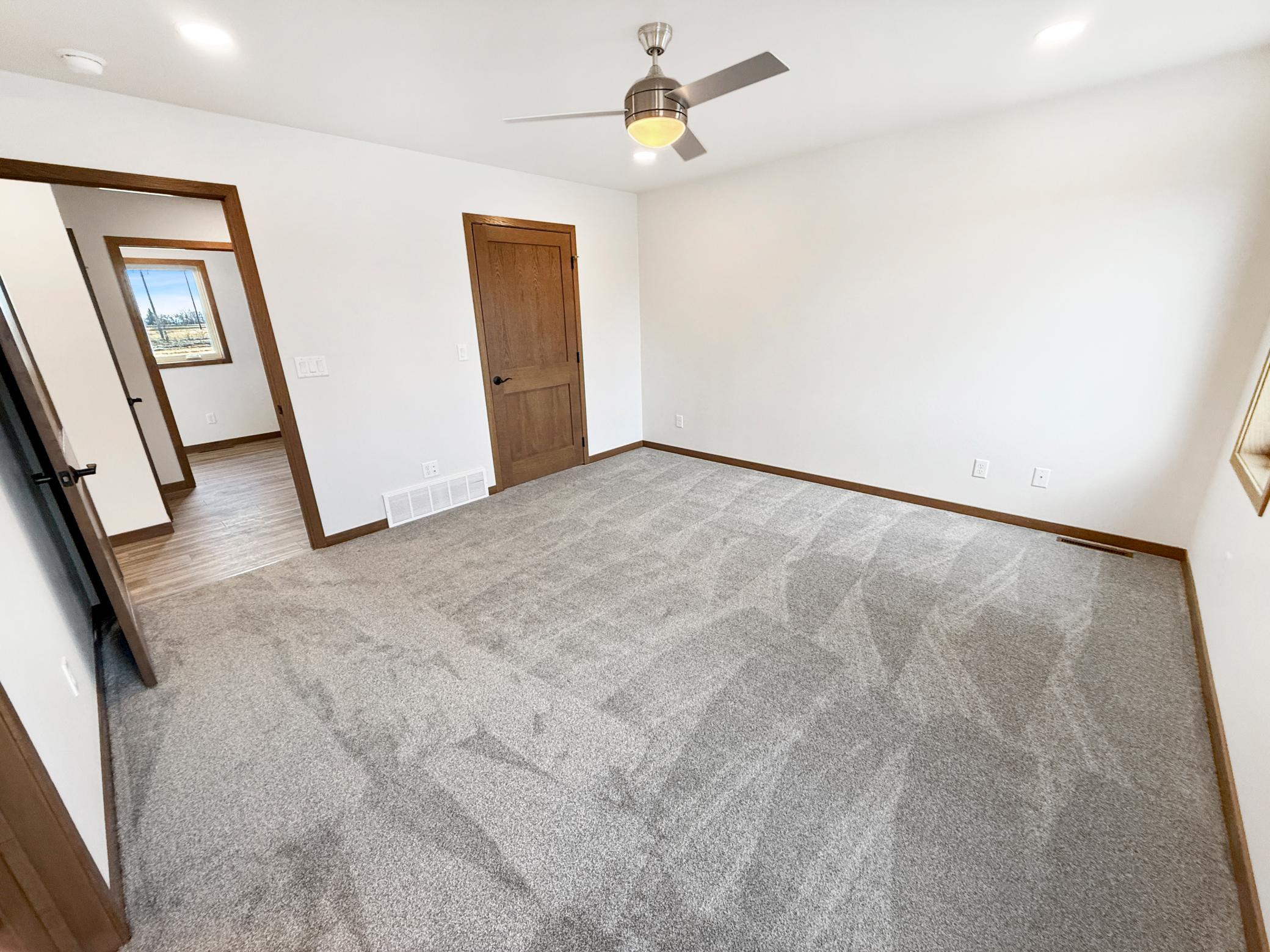220 Lylac Circle, Forman ND 58032 - Photo 14 of 31