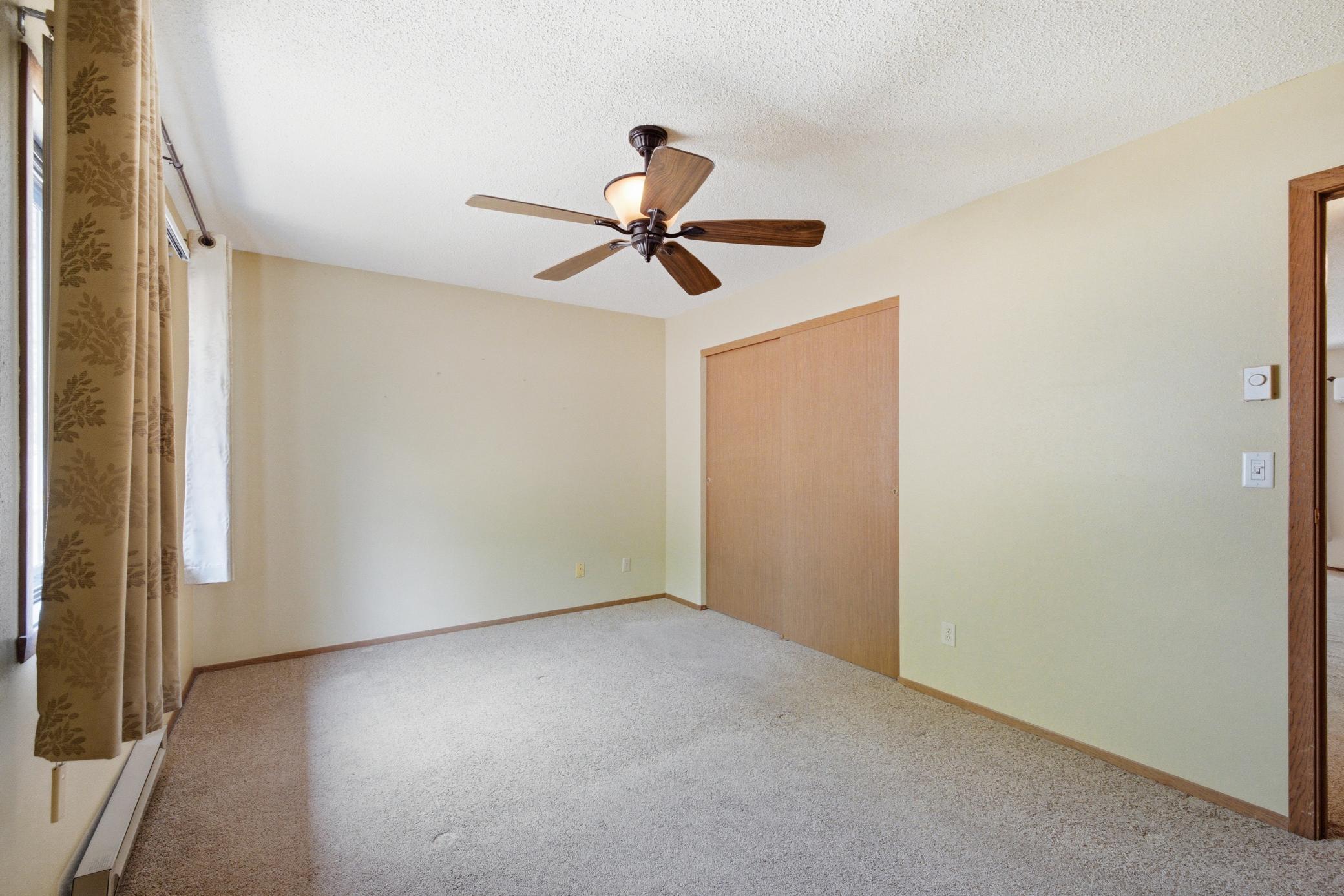 625 19th Street E, West Fargo ND 58078 - Photo 11 of 32