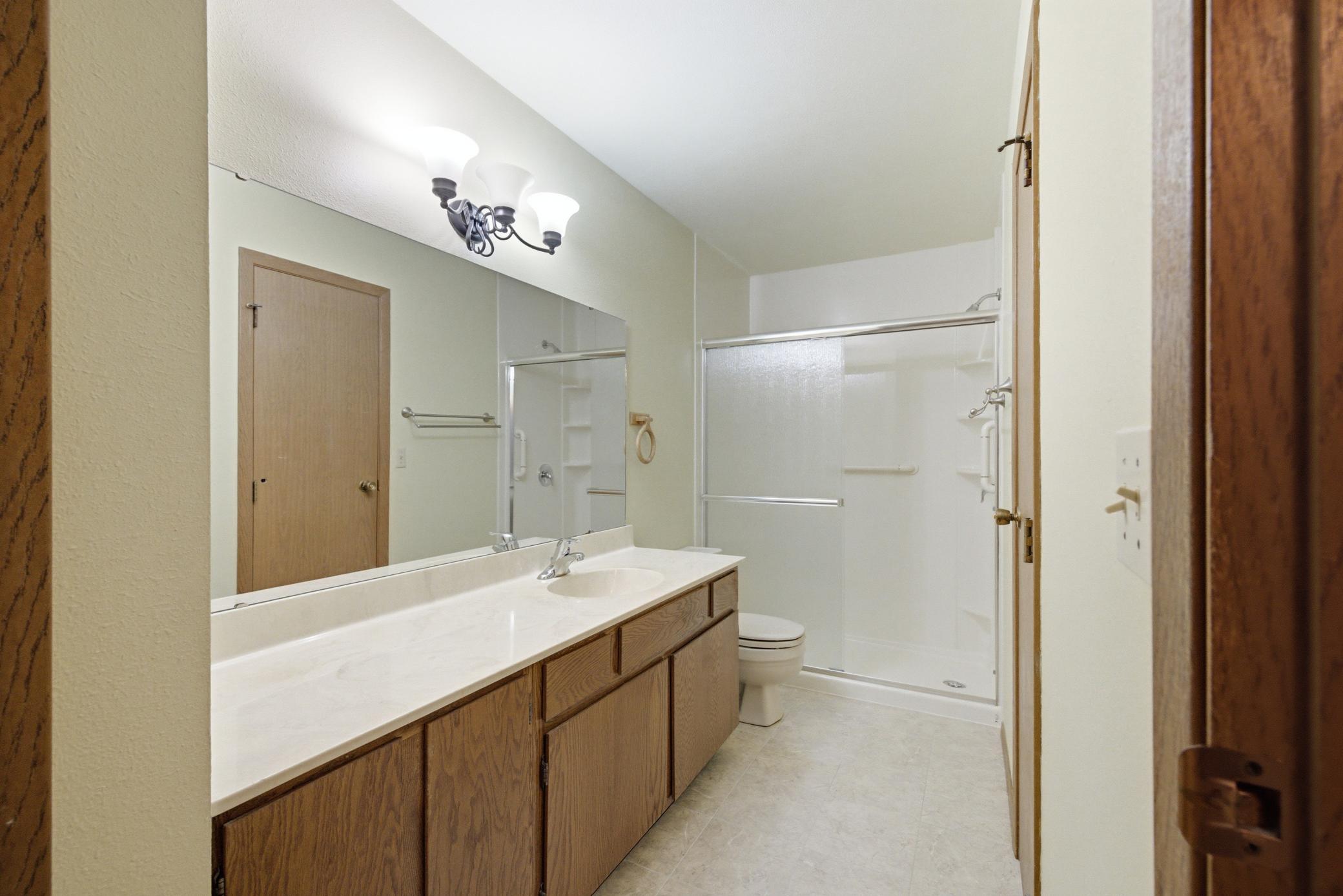 625 19th Street E, West Fargo ND 58078 - Photo 12 of 32