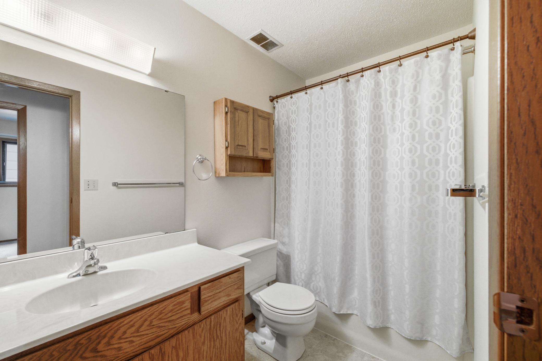 625 19th Street E, West Fargo ND 58078 - Photo 19 of 32