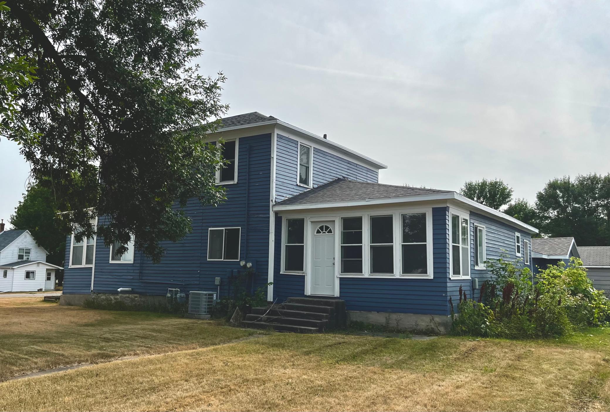 802 Hobart Street, Hawley MN 56549 - Photo 2 of 26