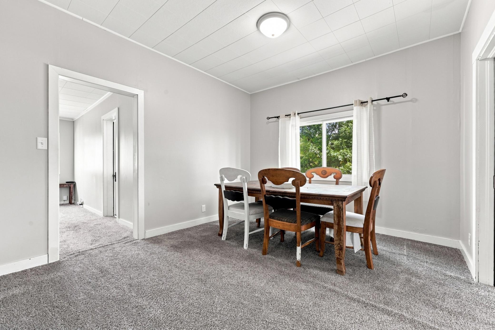 1900 single family home for sale at 802 Hobart Street in Hawley, MN — 4 bed, 2 bath (photo 12 of 36)
