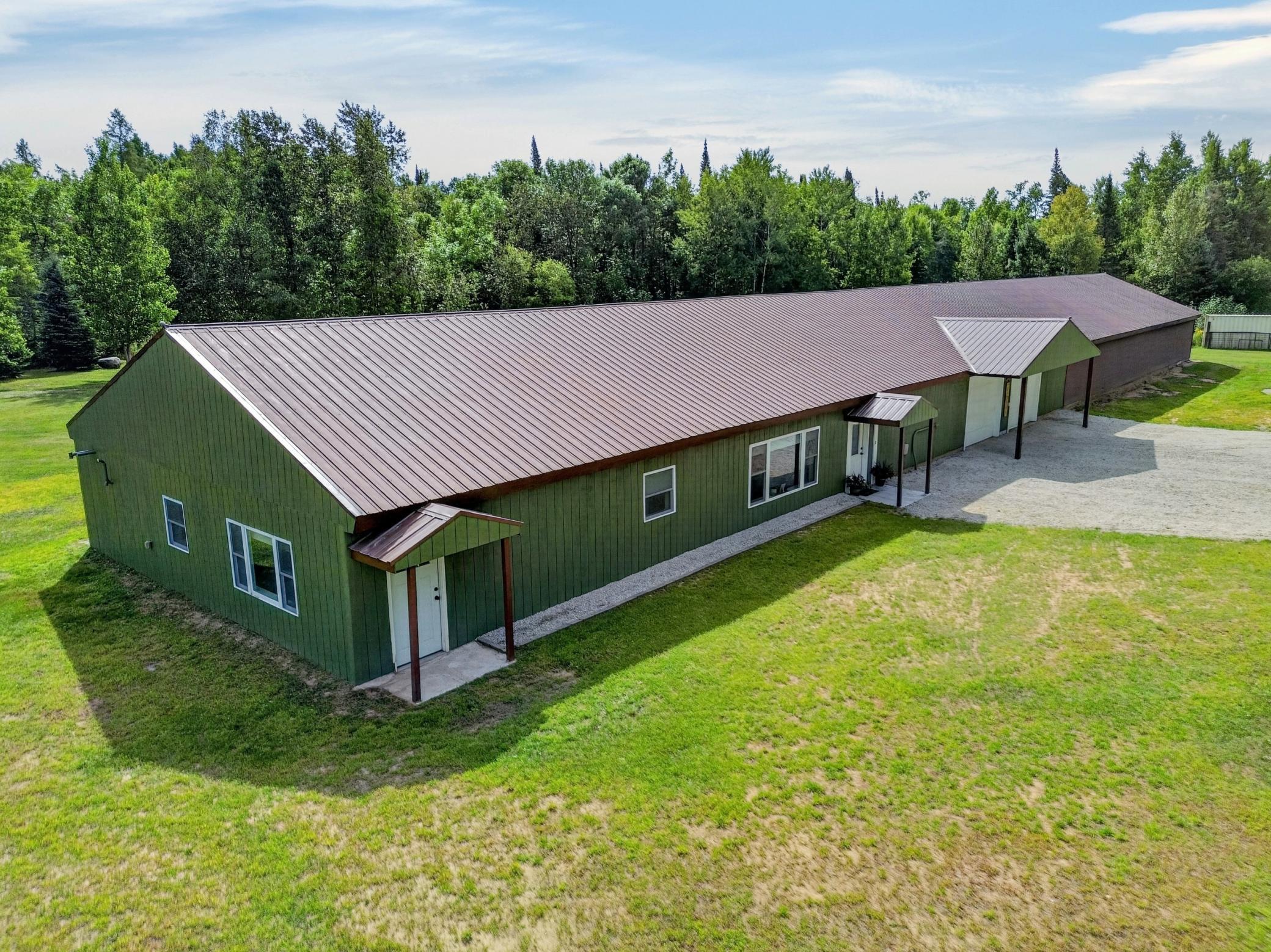 1900 single family home for sale at 32900 Wabana Road in Grand Rapids, MN — 3 bed, 3 bath (photo 2 of 29)
