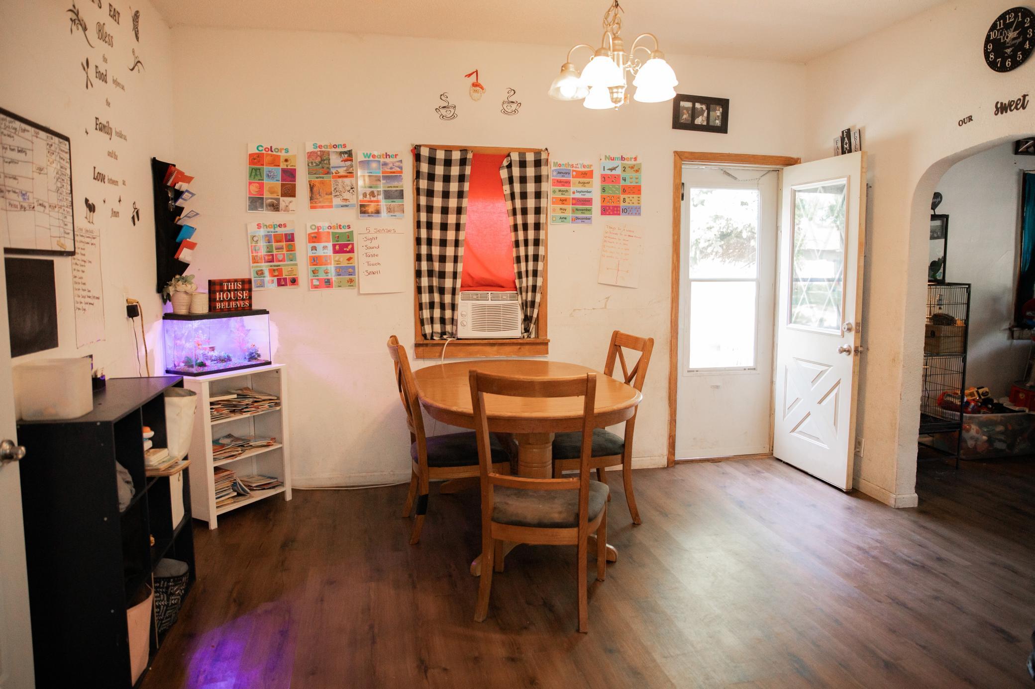 1924 single family home for sale at 203 S Main Street in Gwinner, ND — 3 bed, 2 bath (photo 5 of 37)