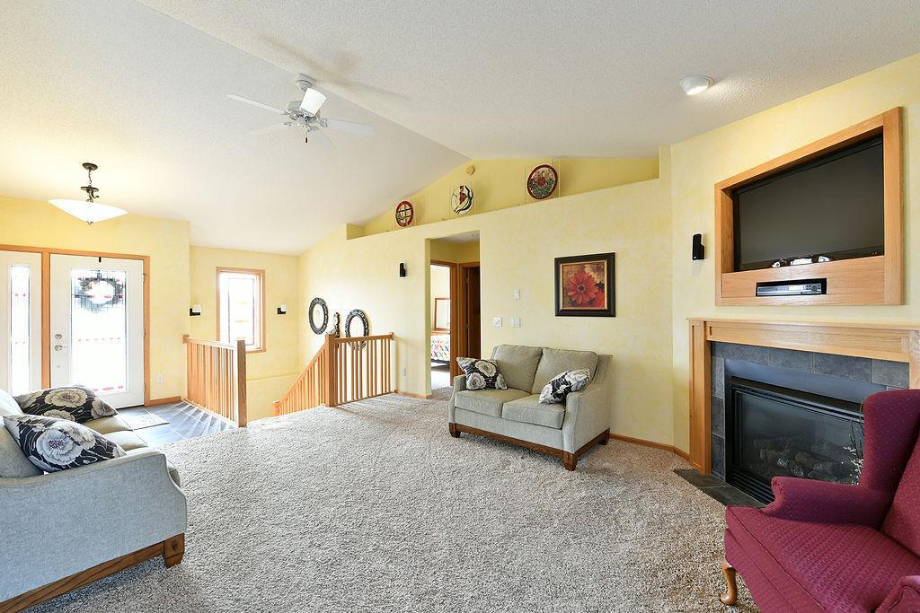 520 2nd Avenue S, Kindred ND 58051 - Photo 13 of 52