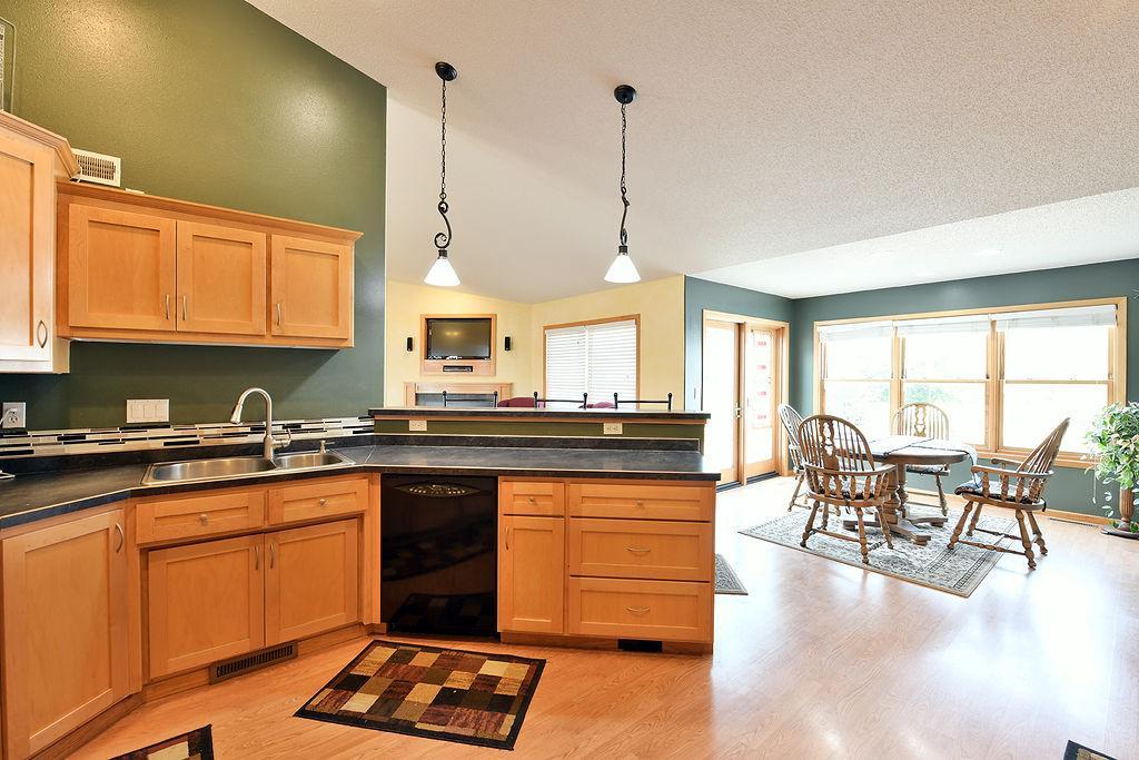 520 2nd Avenue S, Kindred ND 58051 - Photo 21 of 52