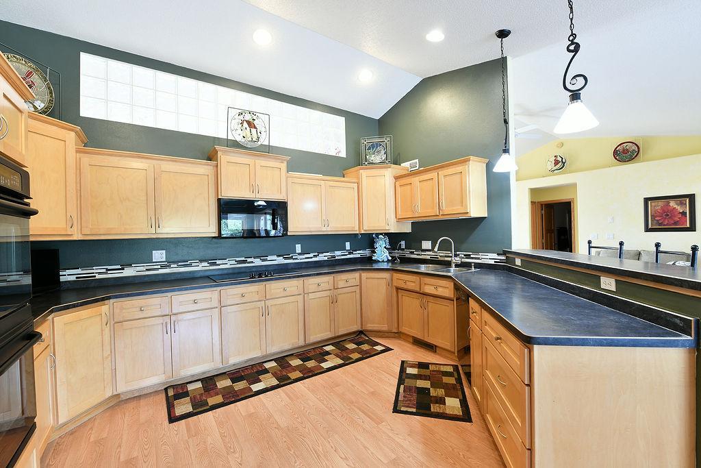 520 2nd Avenue S, Kindred ND 58051 - Photo 22 of 52