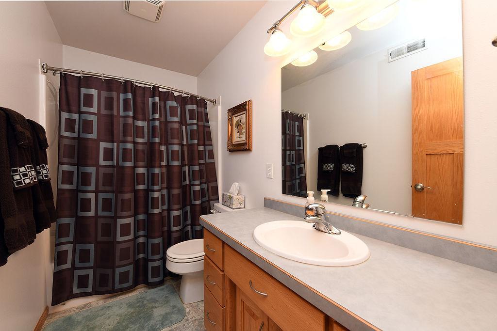 520 2nd Avenue S, Kindred ND 58051 - Photo 37 of 52