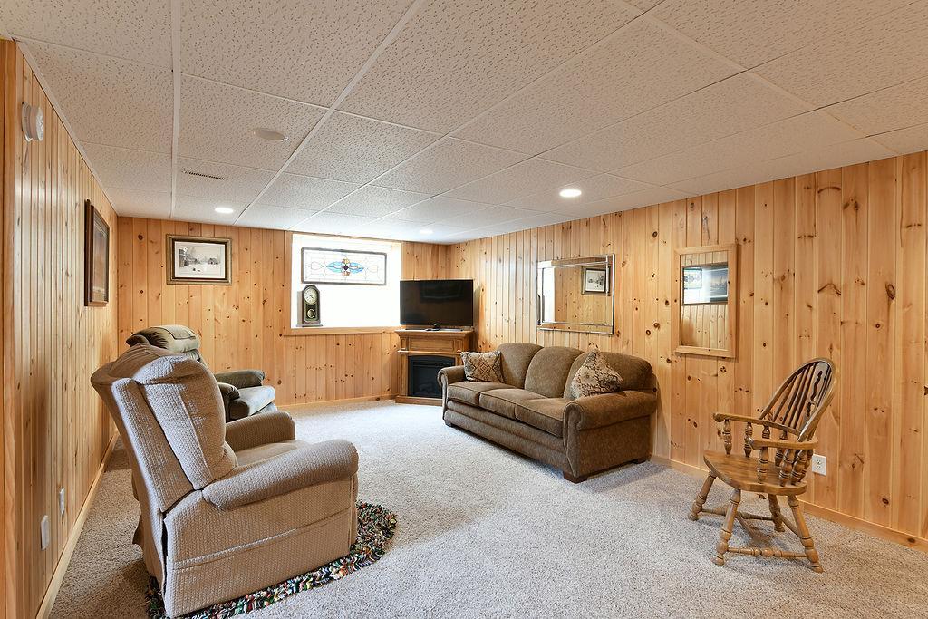 520 2nd Avenue S, Kindred ND 58051 - Photo 43 of 52