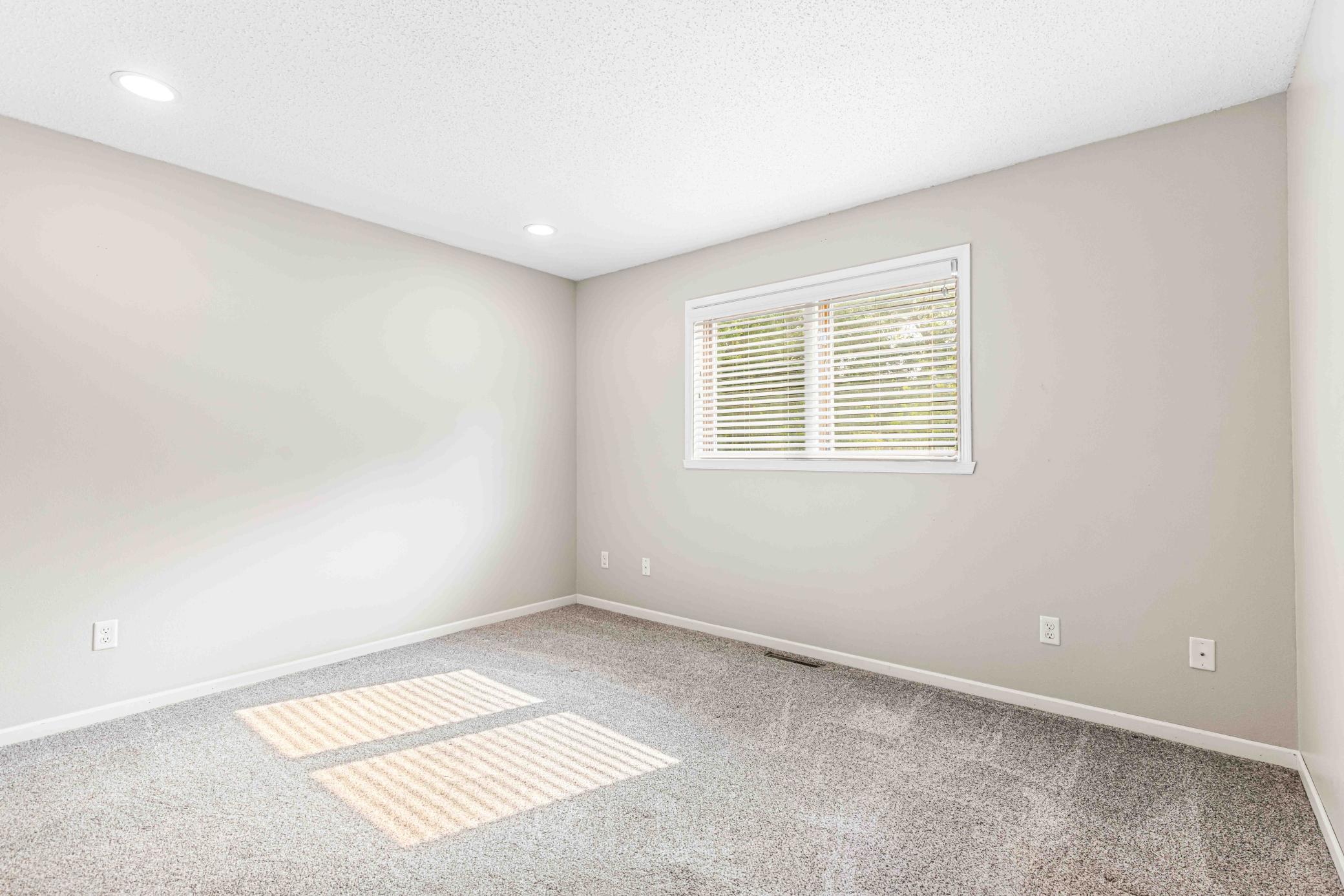 902 76th Avenue S, Fargo ND 58104 - Photo 16 of 57