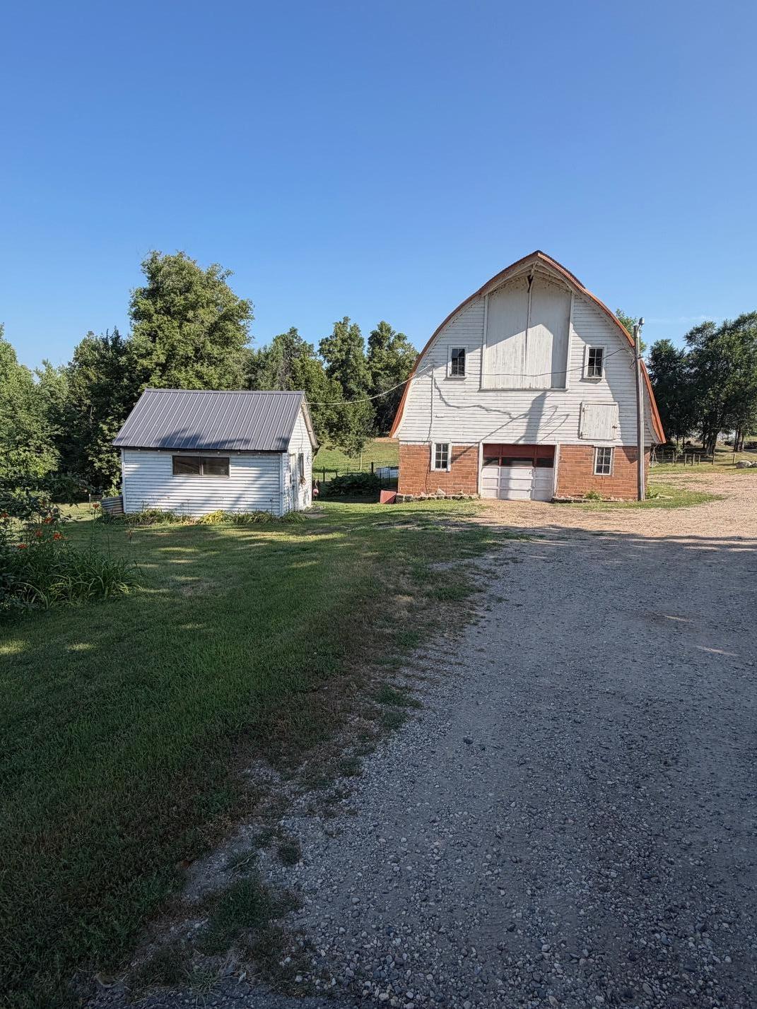 1980 single family home for sale at 38151 County Highway 35 in Dent, MN — 1 bed, 1 bath (photo 17 of 38)